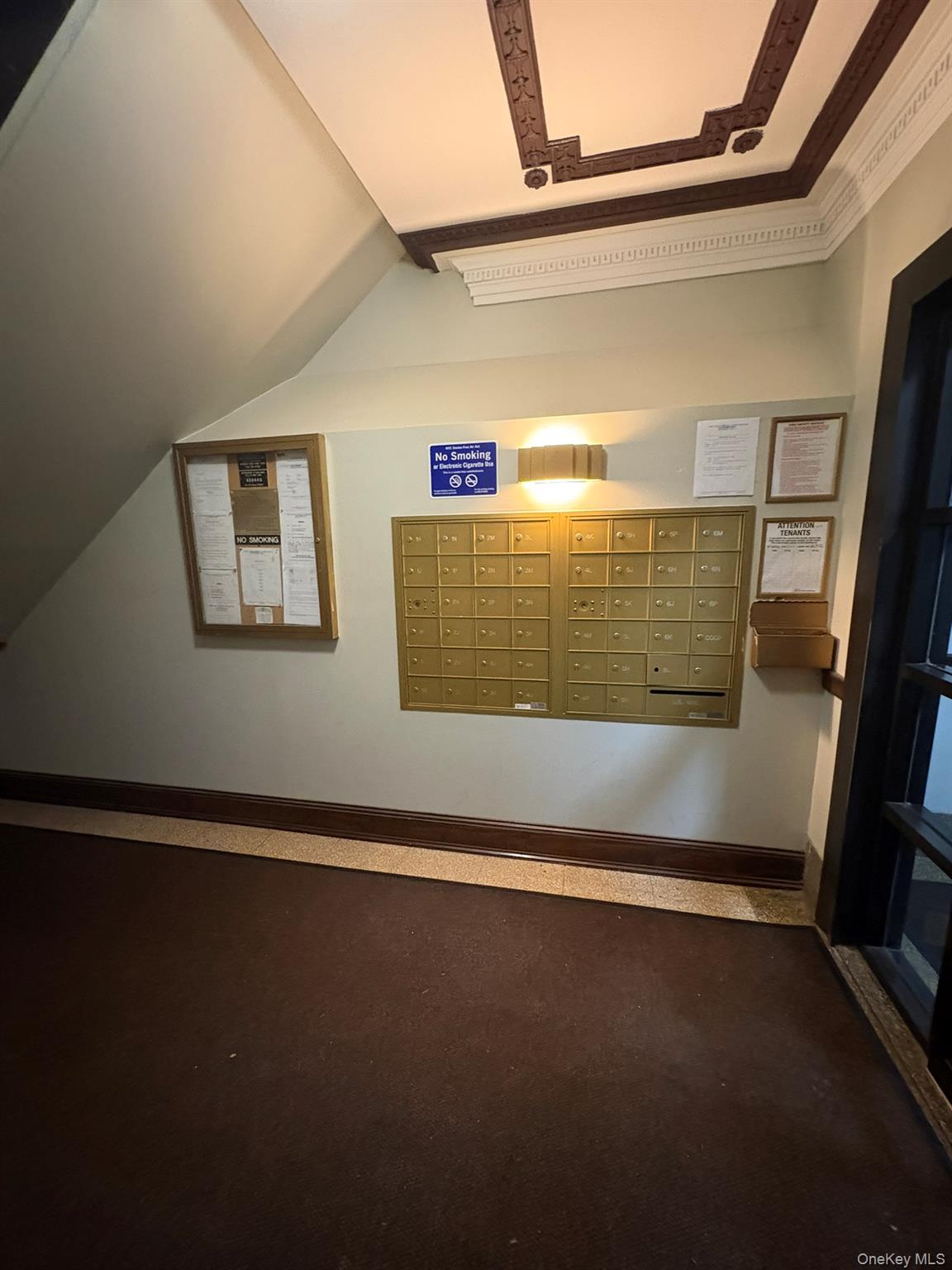 #13 photo, 37-20 83rd St, Jackson Heights , NY 11372