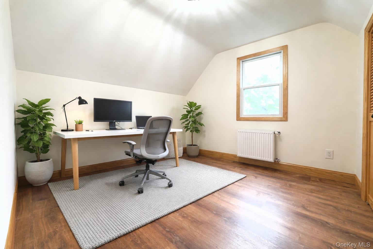 #5 photo, 55 Landau Avenue, Floral Park , NY 11001