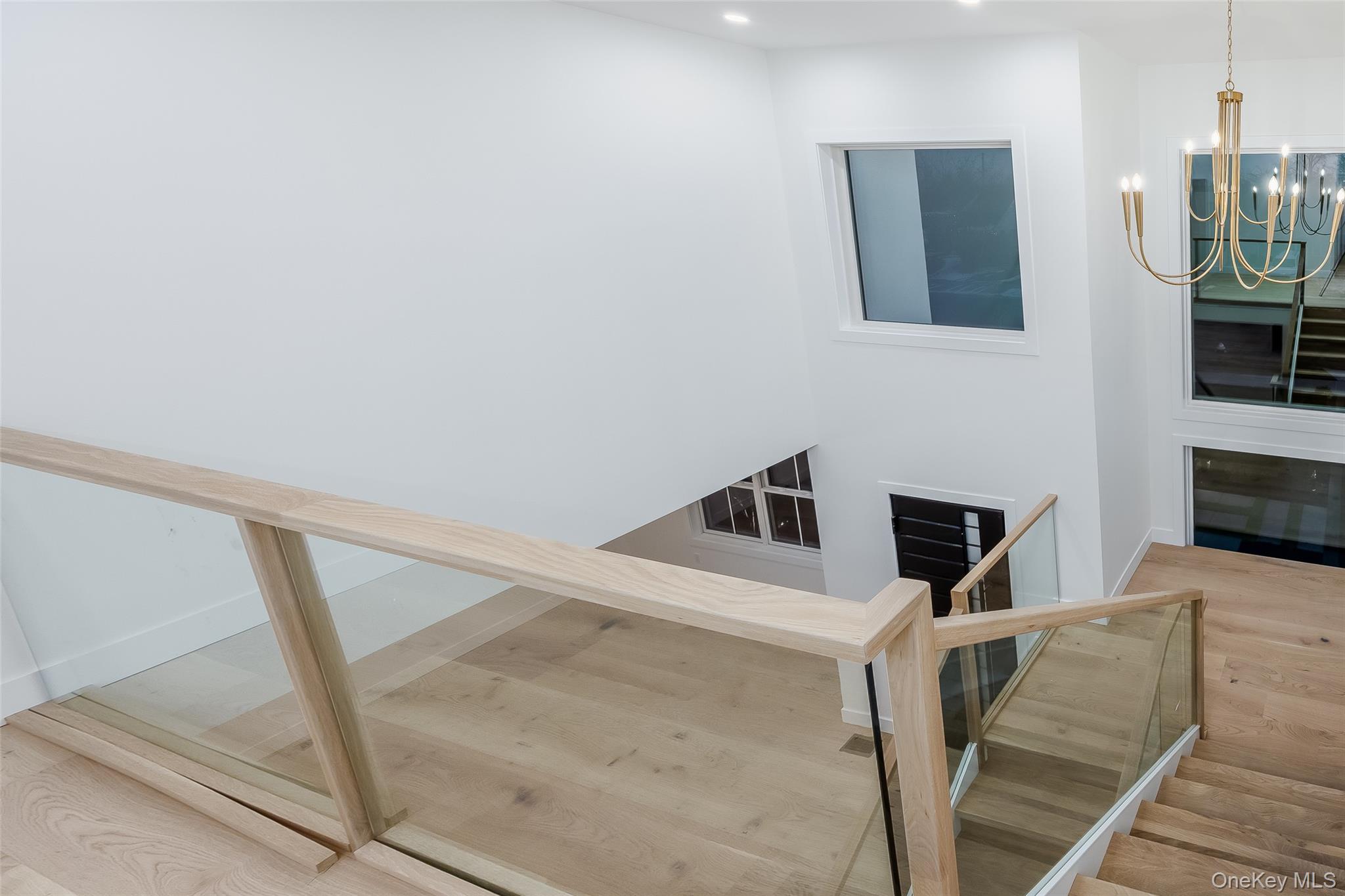 #14 photo, 730 Boelsen Drive, Westbury , NY 11590