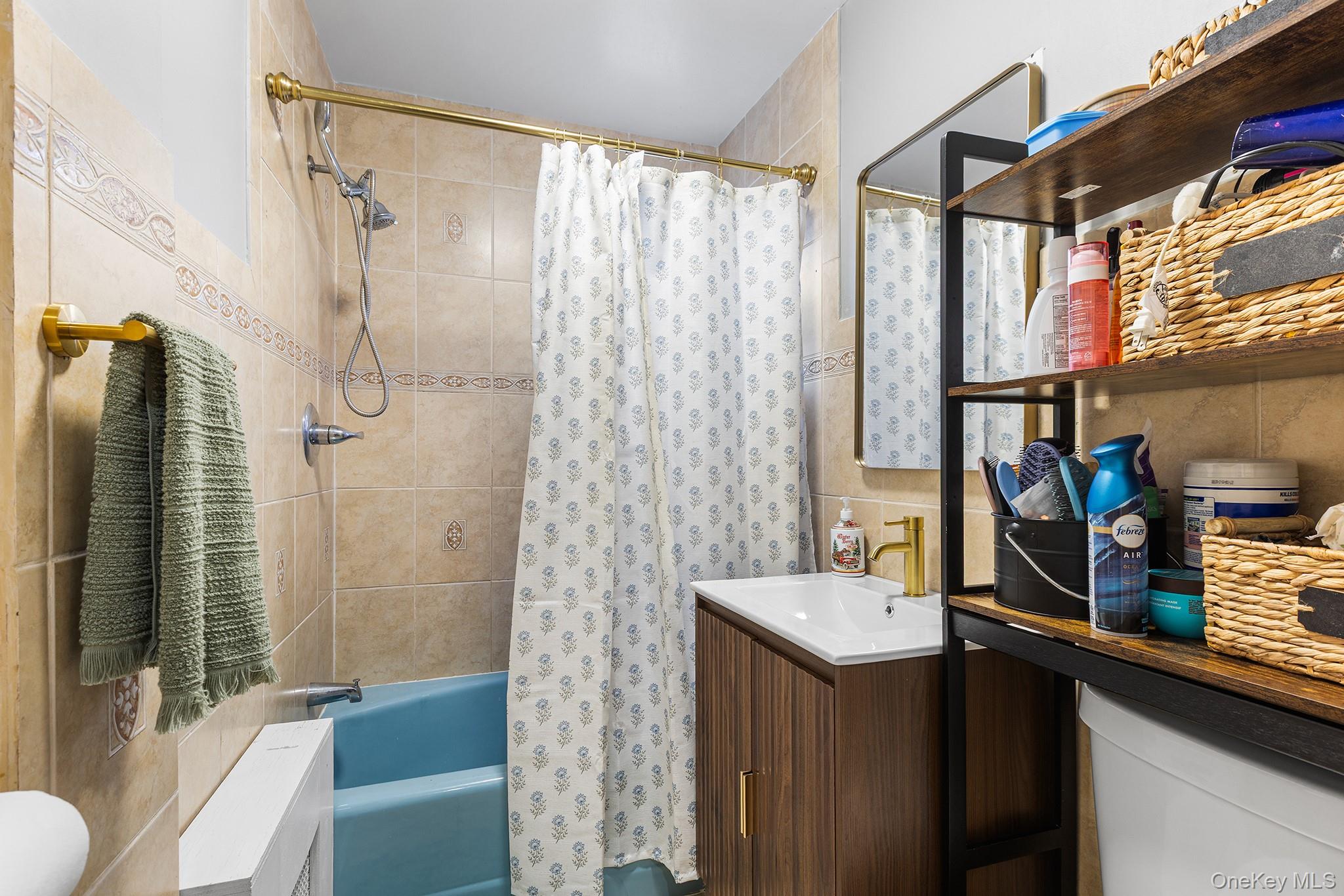 #11 photo, 42 Warren Street, New Rochelle , NY 10801