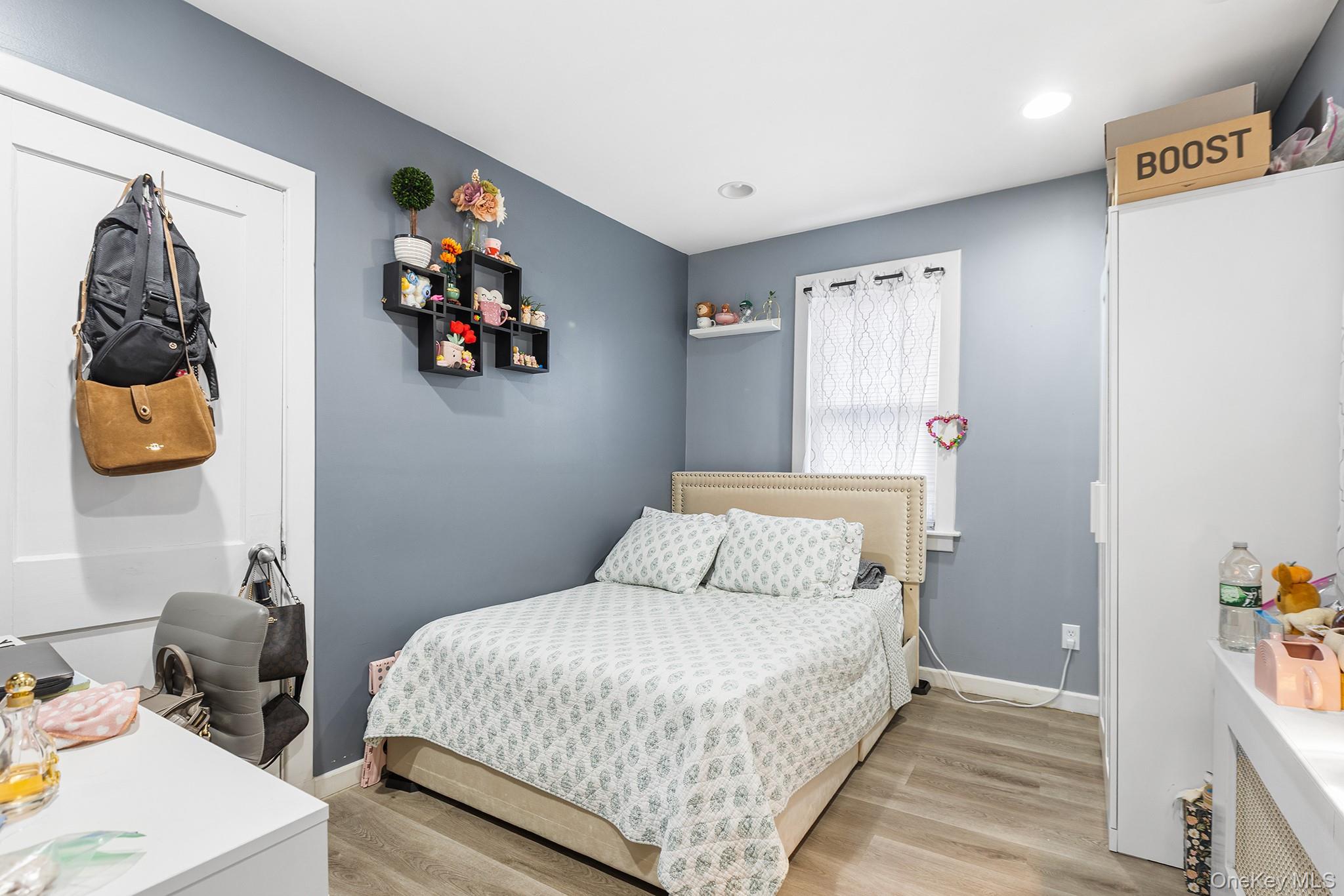 #8 photo, 42 Warren Street, New Rochelle , NY 10801