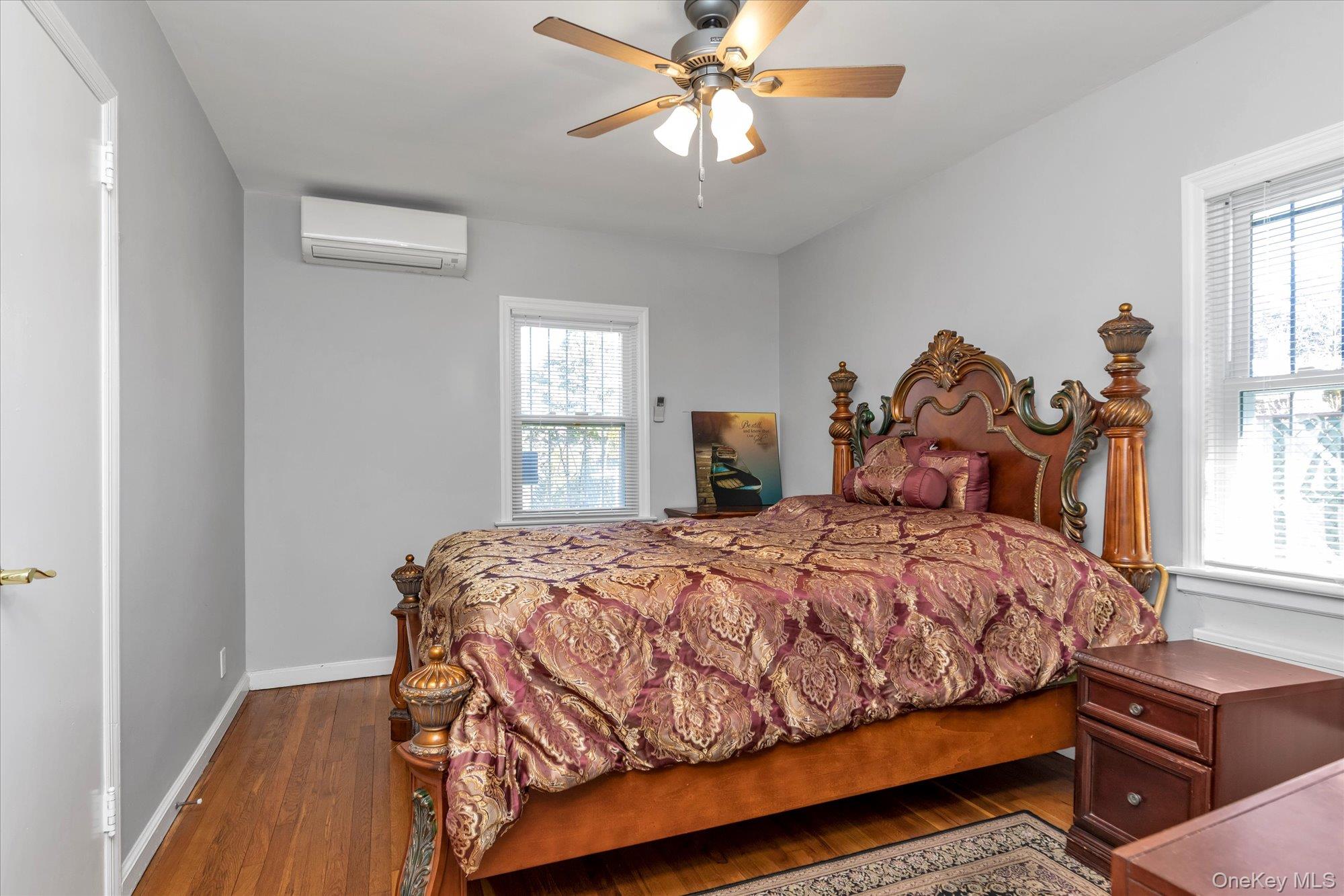 #12 photo, 8443 Kendrick Place, कुईंस Jamaica Estates , NY 11432