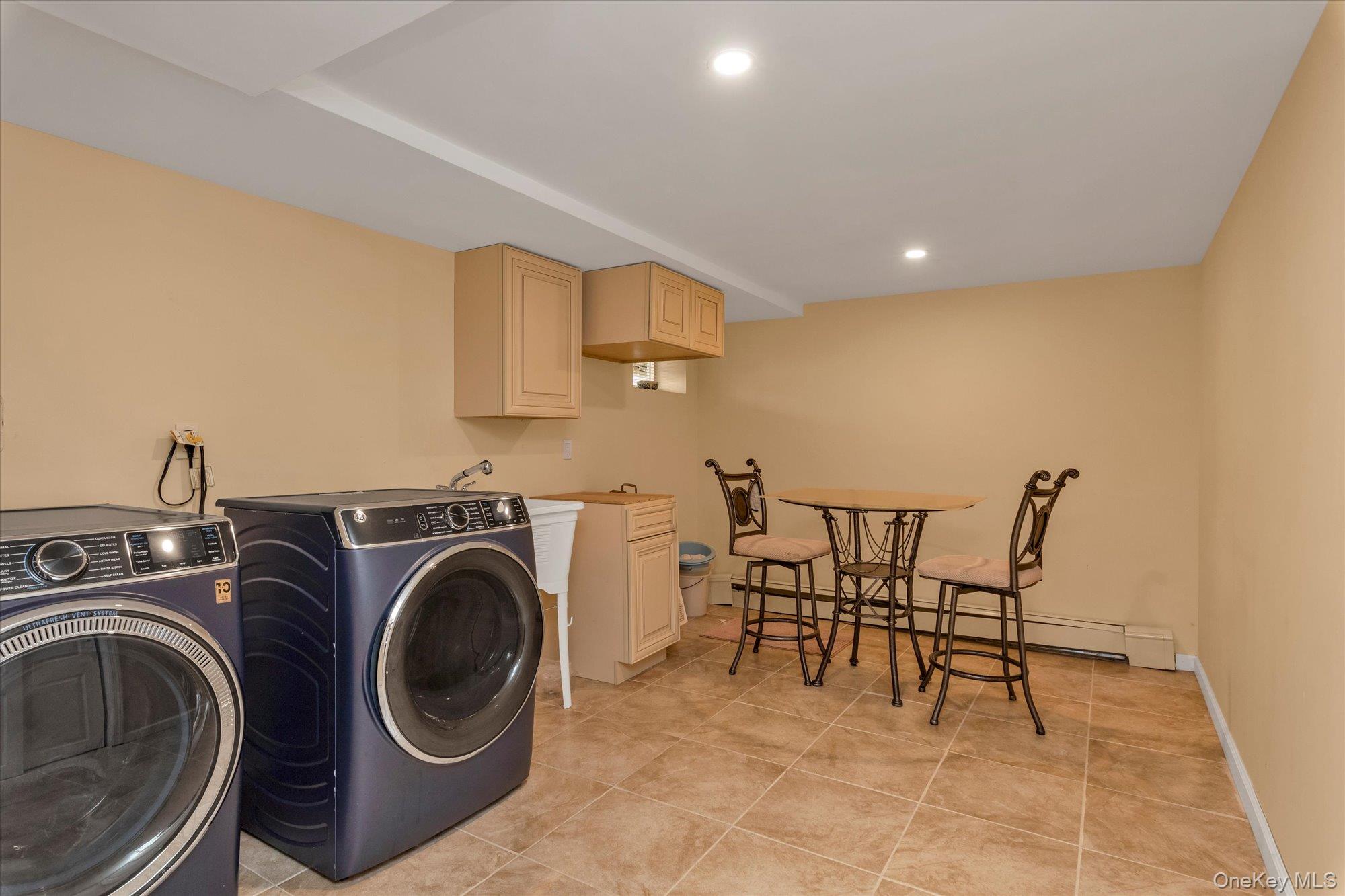 #17 photo, 8443 Kendrick Place, कुईंस Jamaica Estates , NY 11432