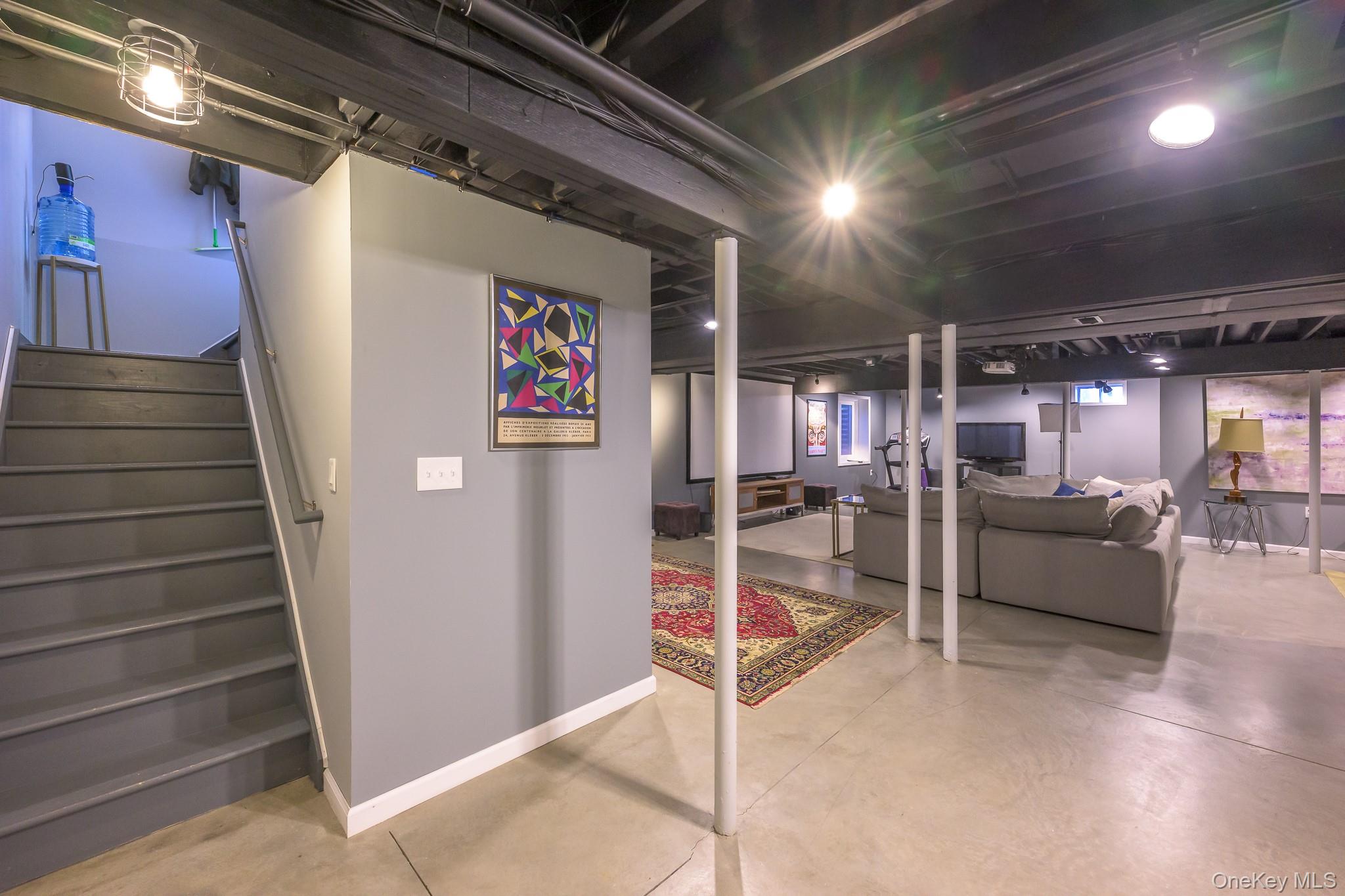 #20 photo, 16 Lucas Lane, Hudson , NY 12534