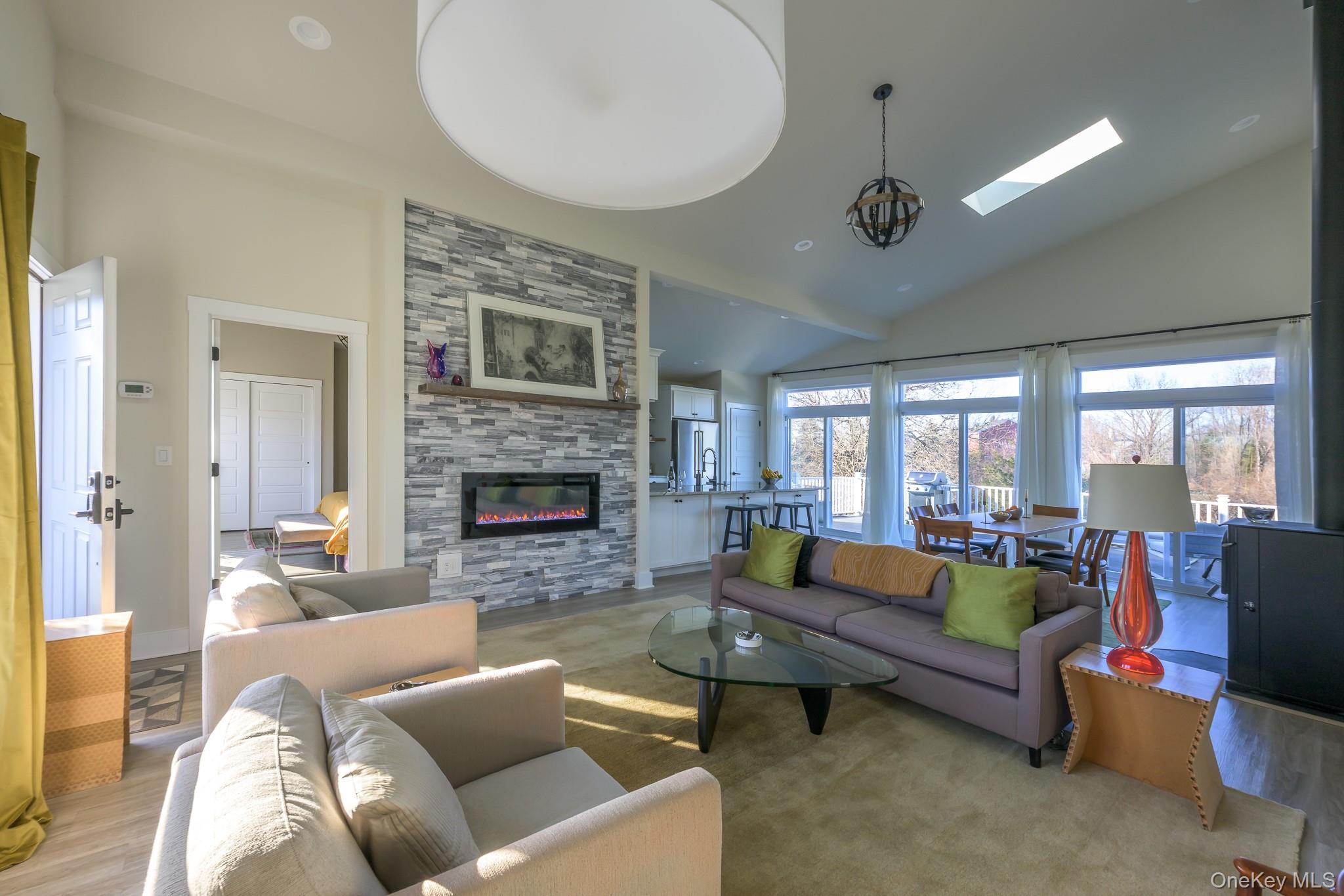 #4 photo, 16 Lucas Lane, Hudson , NY 12534