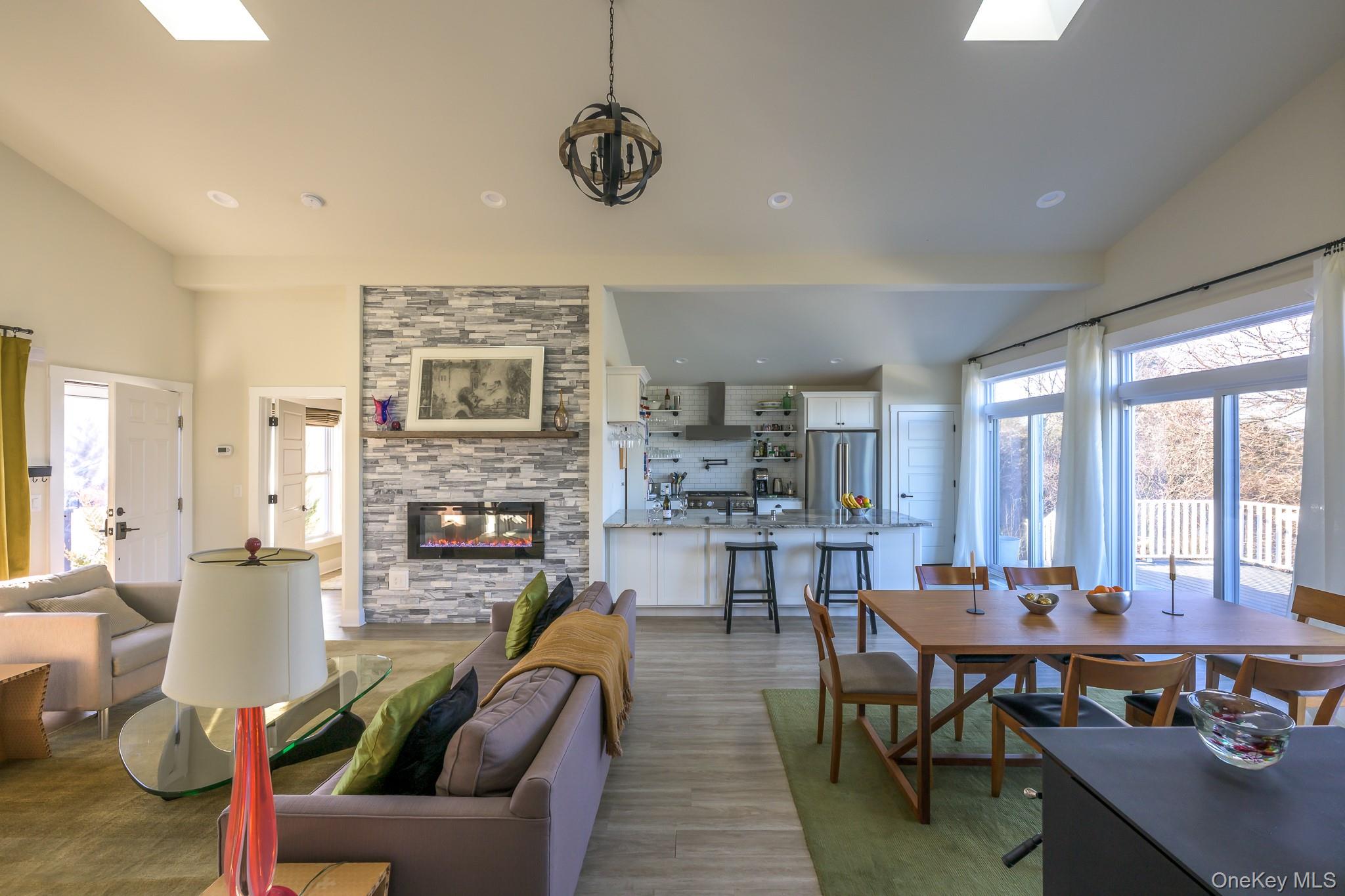 #6 photo, 16 Lucas Lane, Hudson , NY 12534