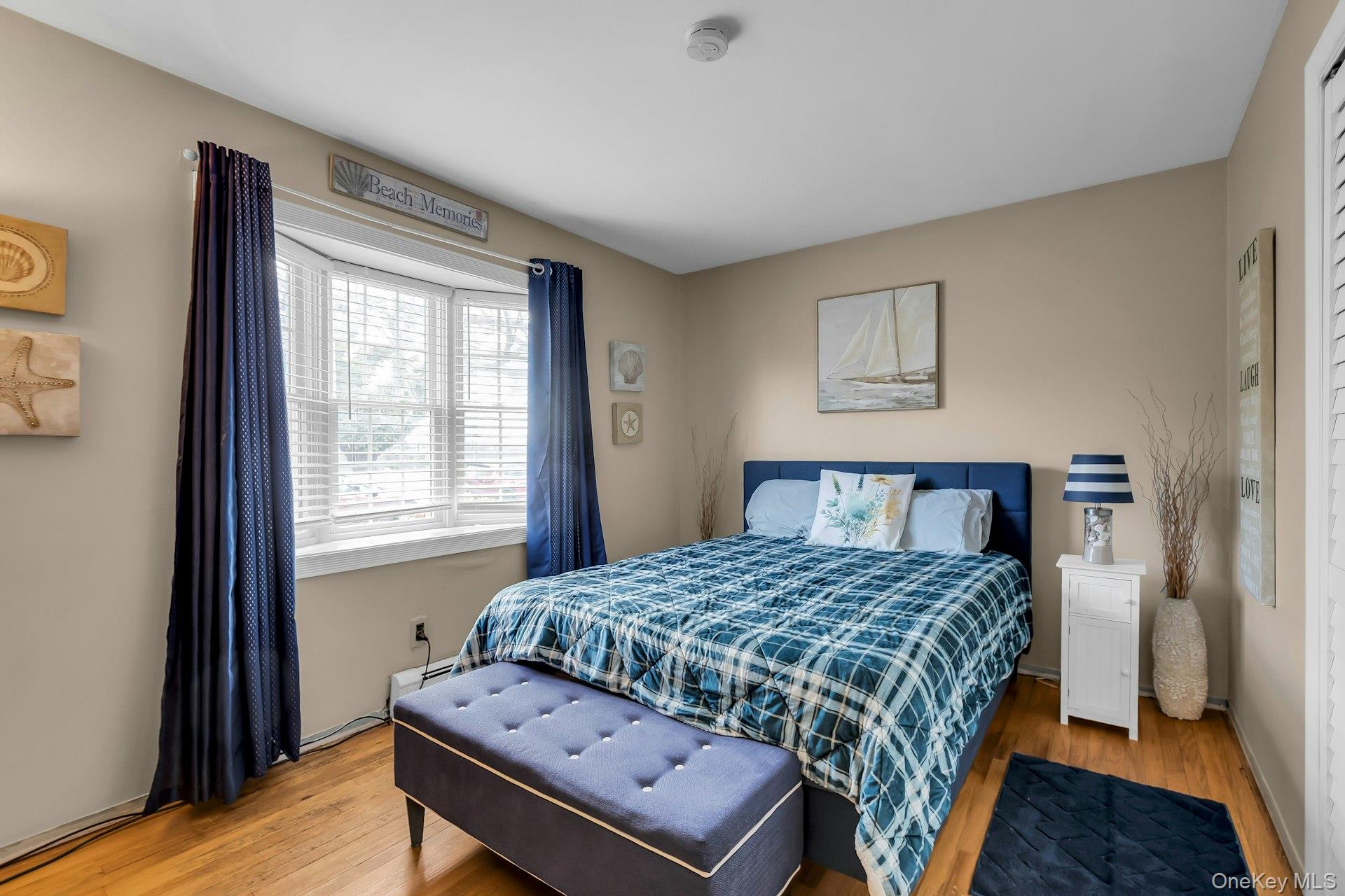 #16 photo, 358 Rider Avenue, מחוז סאפוק Patchogue , NY 11772