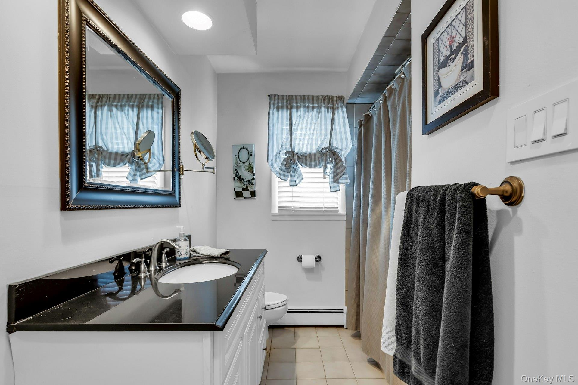 #20 photo, 358 Rider Avenue, מחוז סאפוק Patchogue , NY 11772