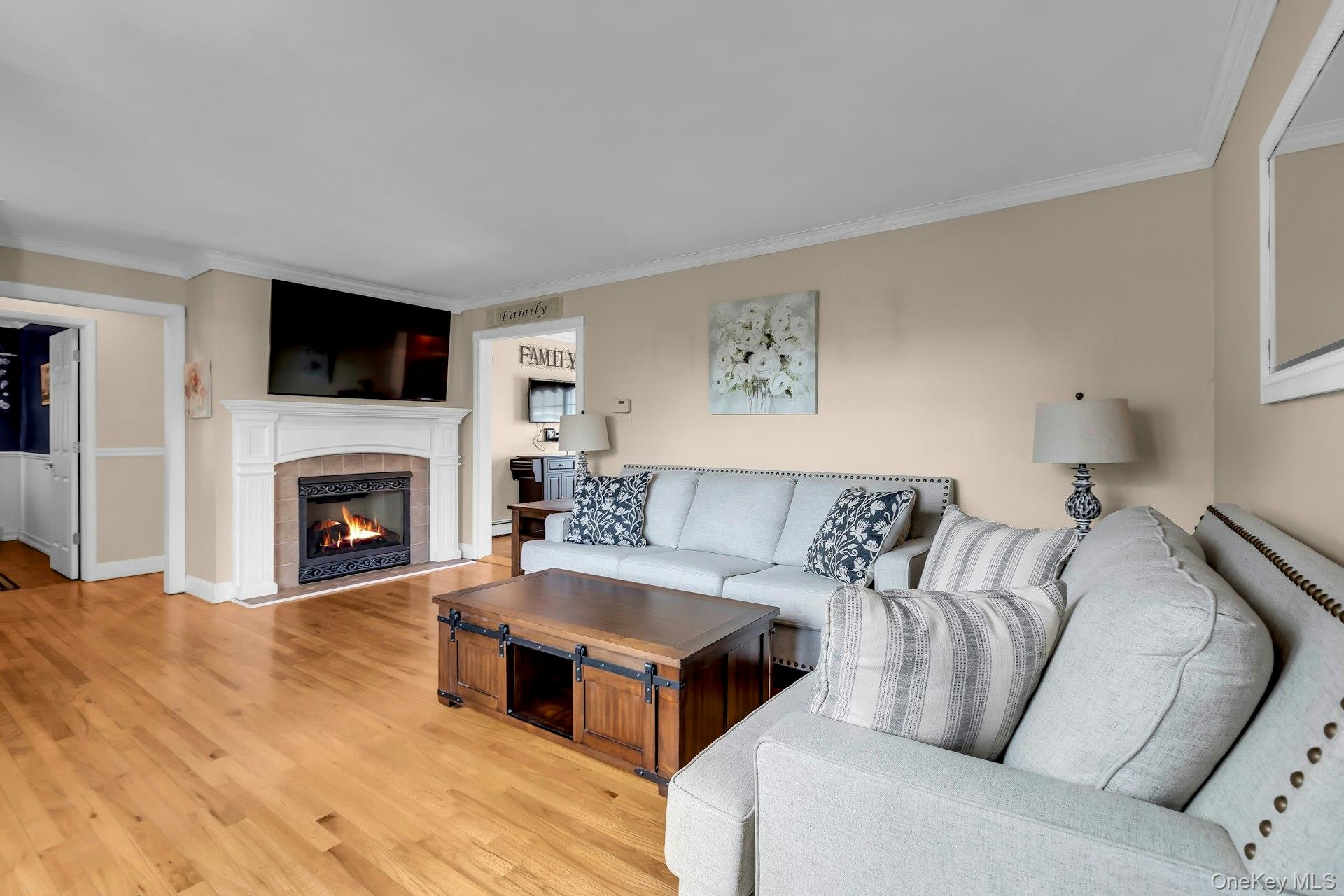 #5 photo, 358 Rider Avenue, מחוז סאפוק Patchogue , NY 11772