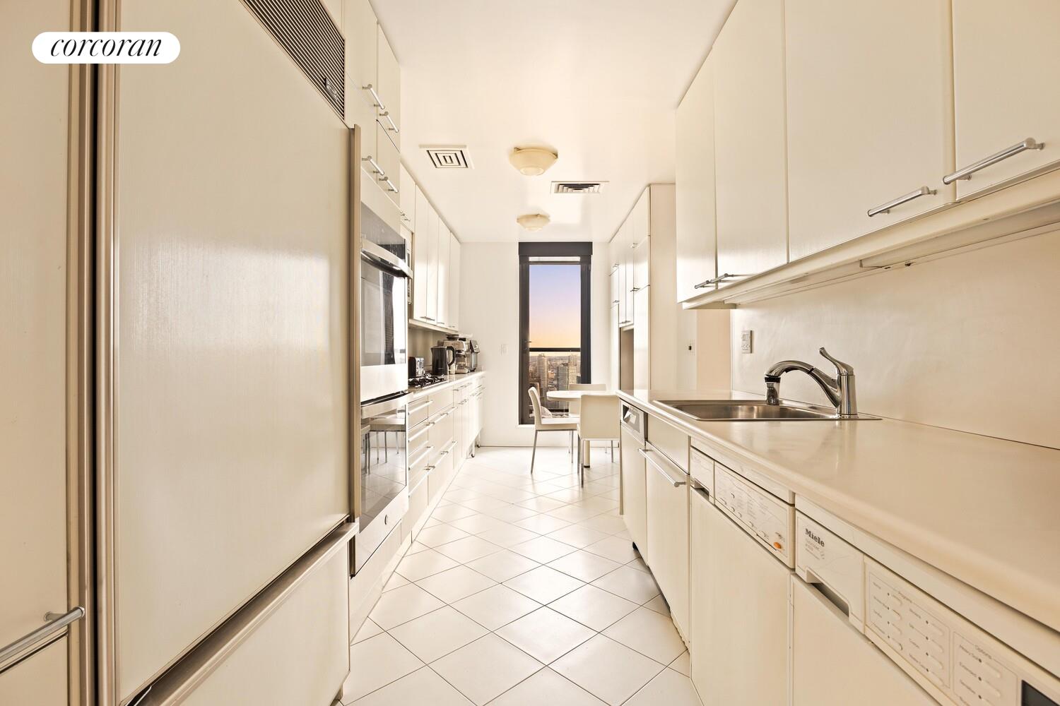 #4 photo, New York City, Turtle Bay , NY 10017