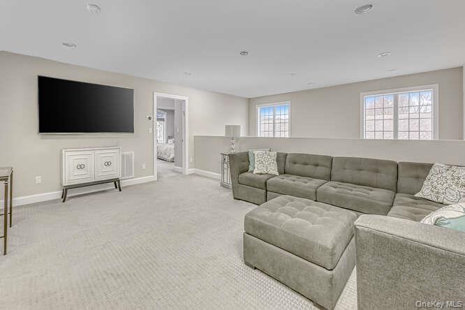 #16 photo, 9 Westminster Way, Pomona , NY 10970