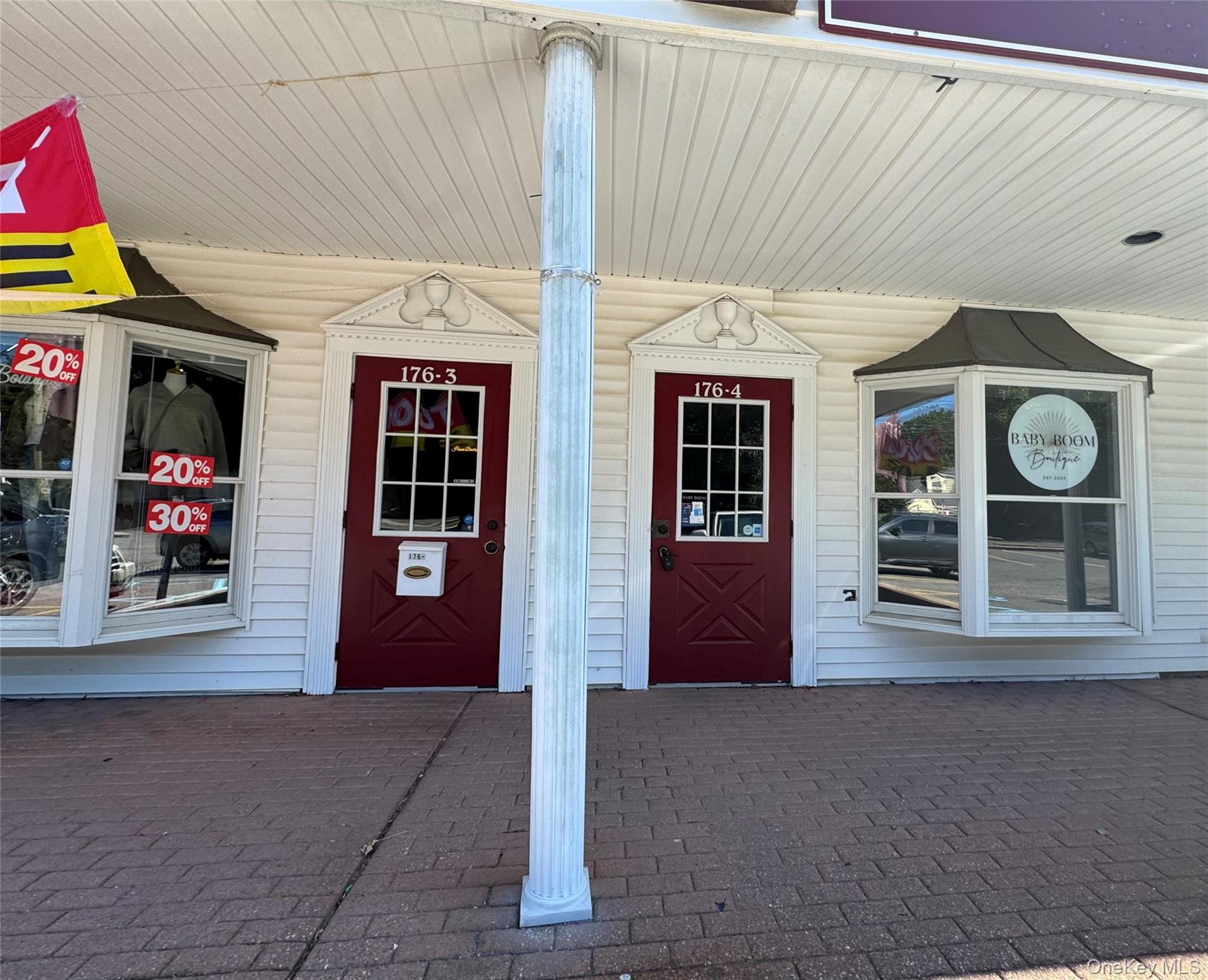 #4 photo, 176 N Country Road, מחוז סאפוק Mount Sinai , NY 11766