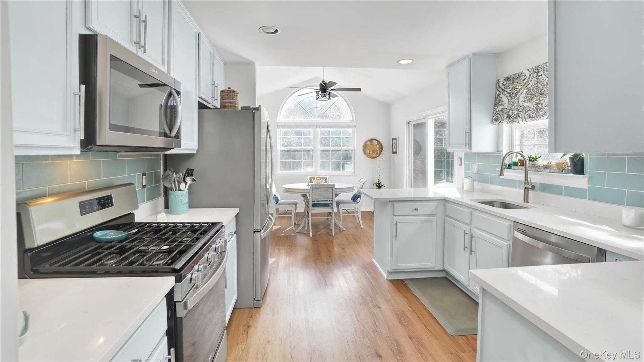 #8 photo, 601 Pebble Beach Path, Саффолк ‖ Riverhead , NY 11901