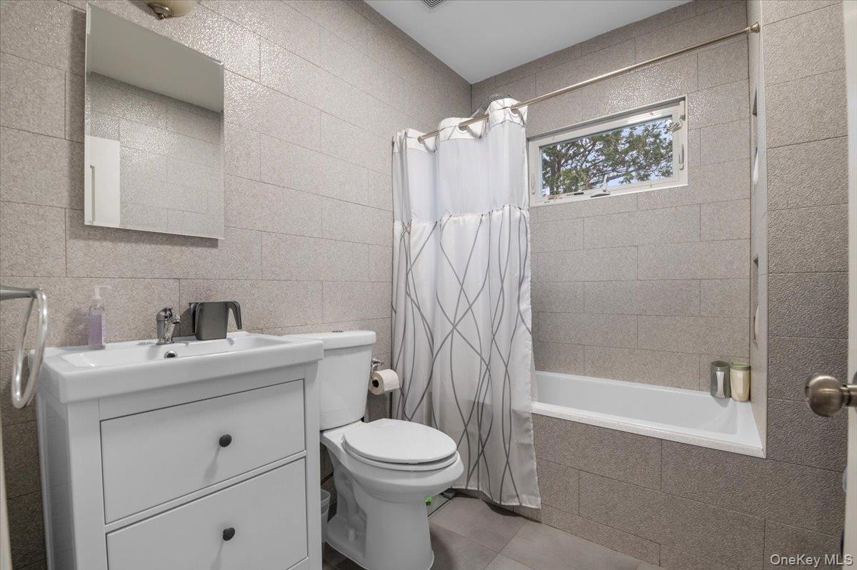 #20 photo, 1419 Minton Street, Far Rockaway , NY 11691