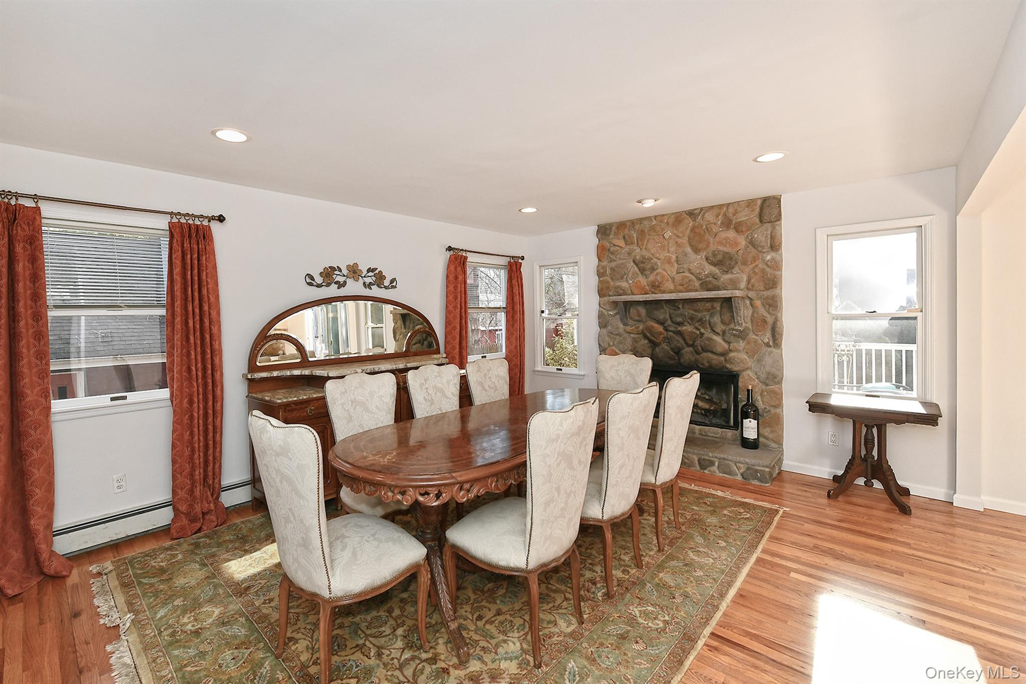 #12 photo, 38 Soundcrest Avenue, מחוז סאפוק Northport , NY 11768