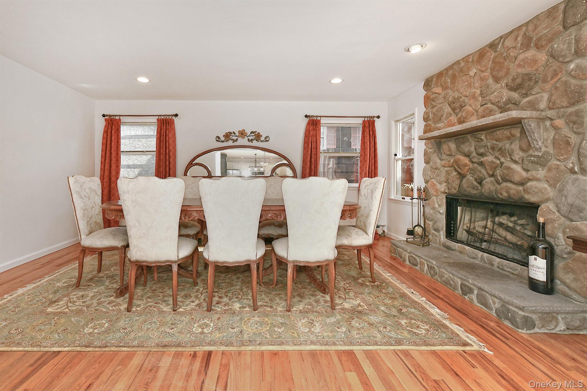 #13 photo, 38 Soundcrest Avenue, מחוז סאפוק Northport , NY 11768