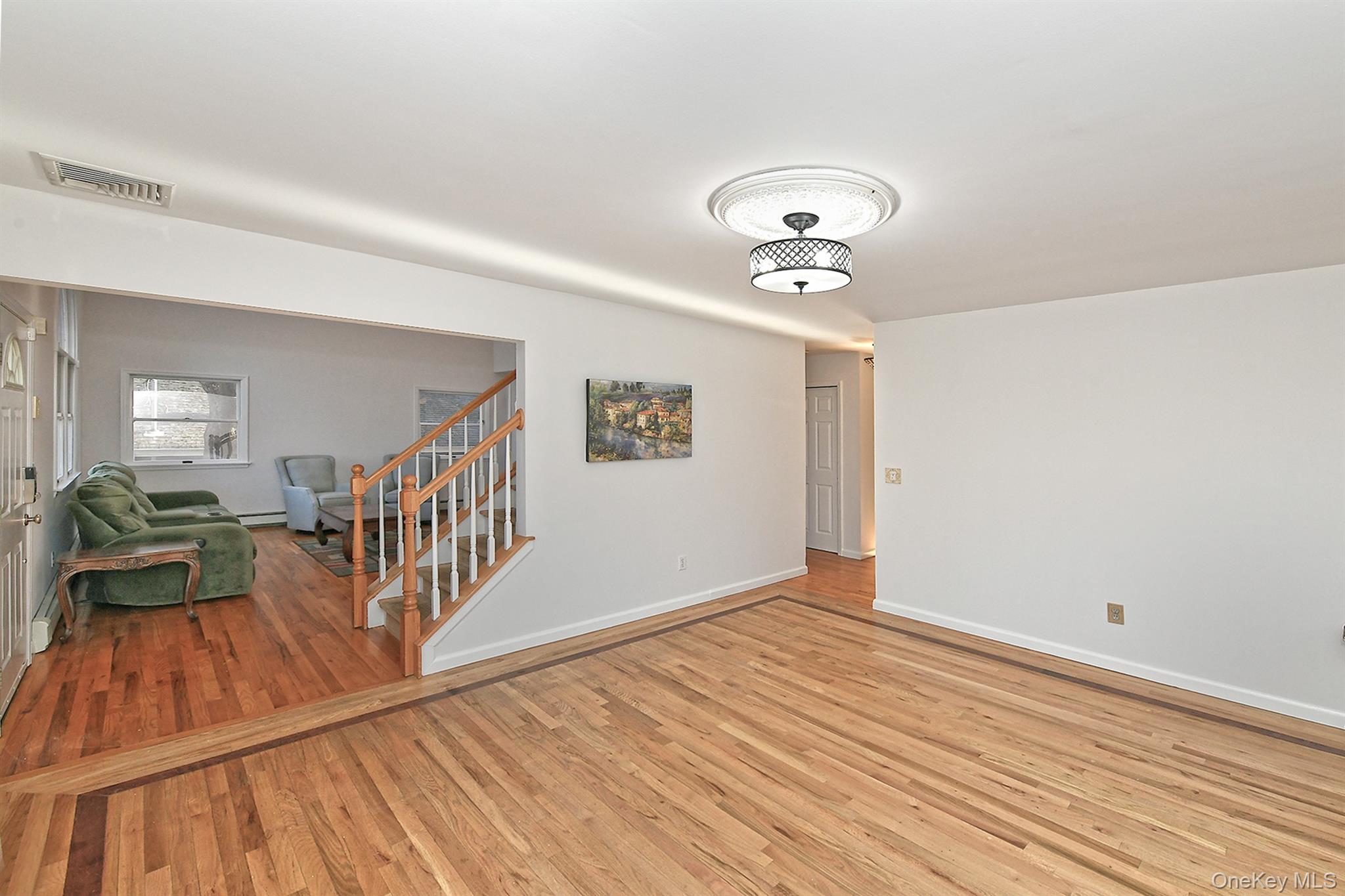 #18 photo, 38 Soundcrest Avenue, מחוז סאפוק Northport , NY 11768