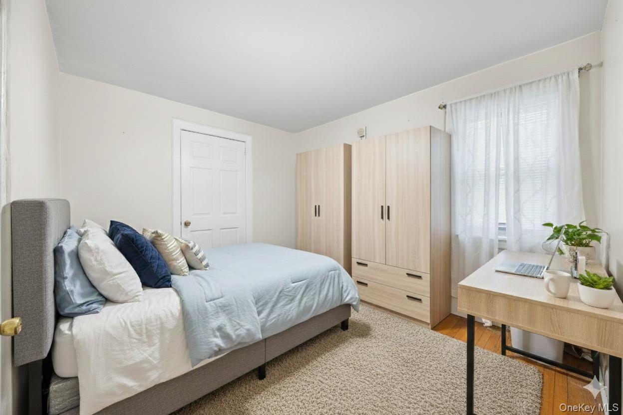 #7 photo, 4450 Hill Avenue, Bronx , NY 10466