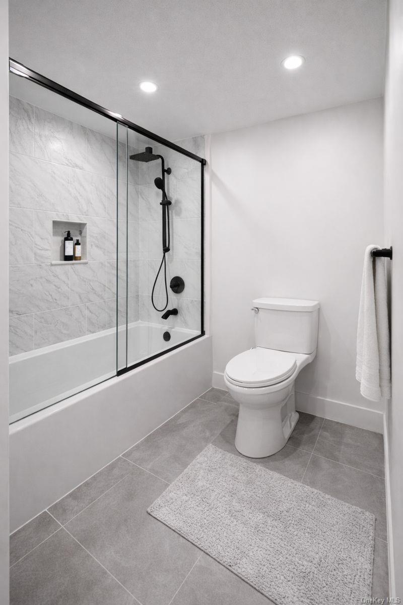 #7 photo, 644 E 229th Street, Бронкс ‖ Bronx , NY 10466