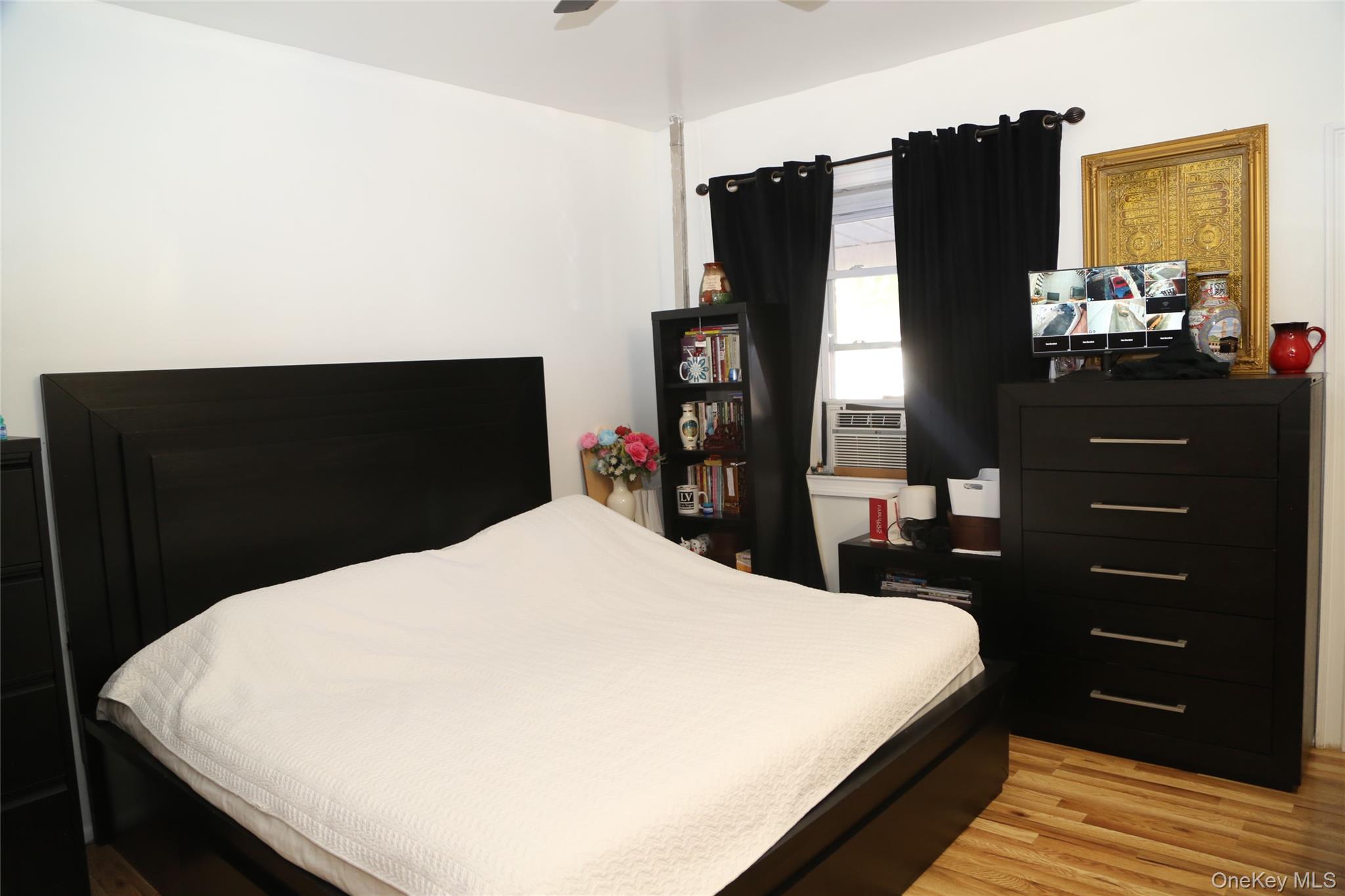 #4 photo, 35 50 75th ST 6D, Flushing , NY 11372