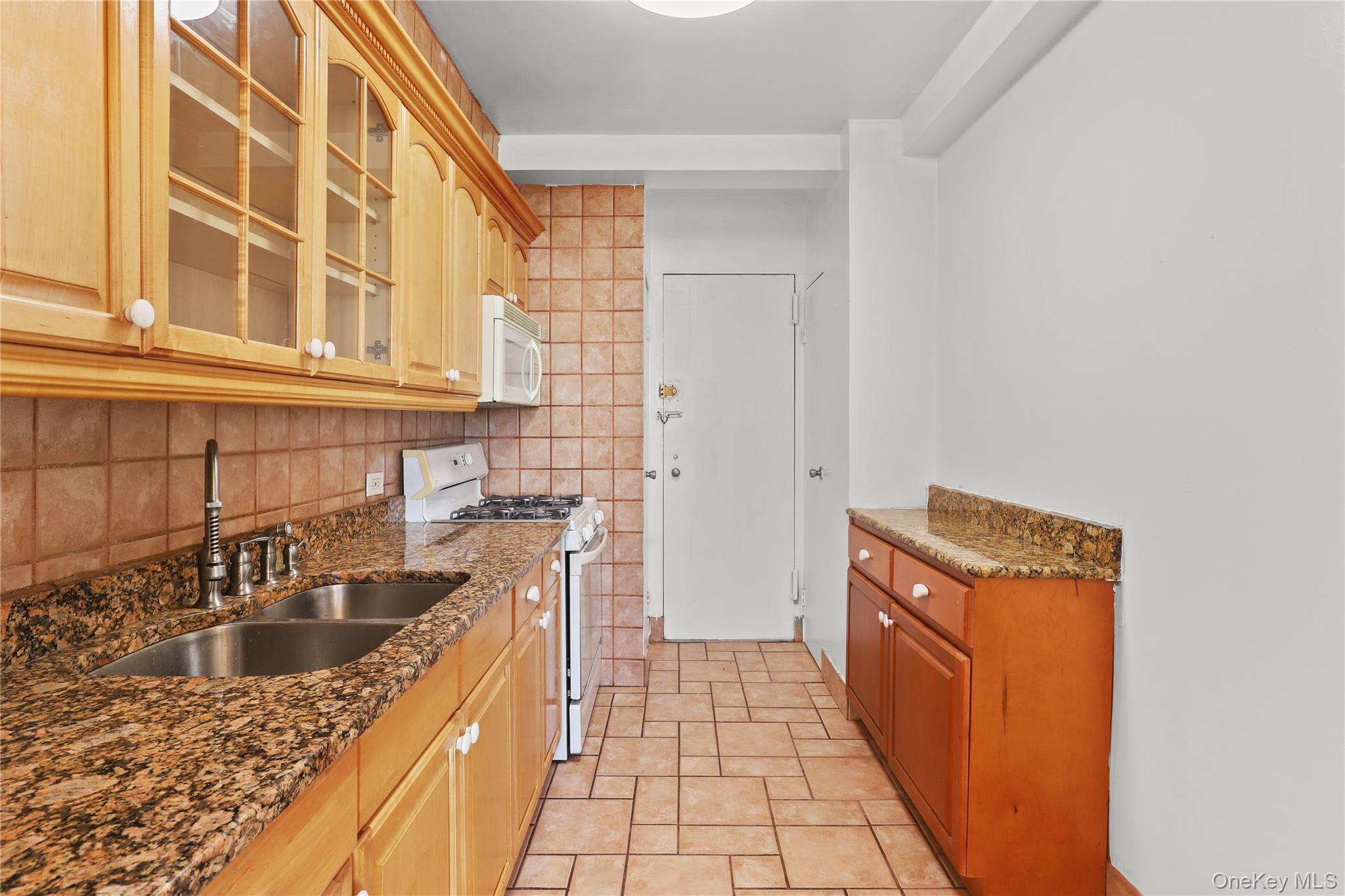 #10 photo, 8 Fordham Hill Oval, Bronx , NY 10468