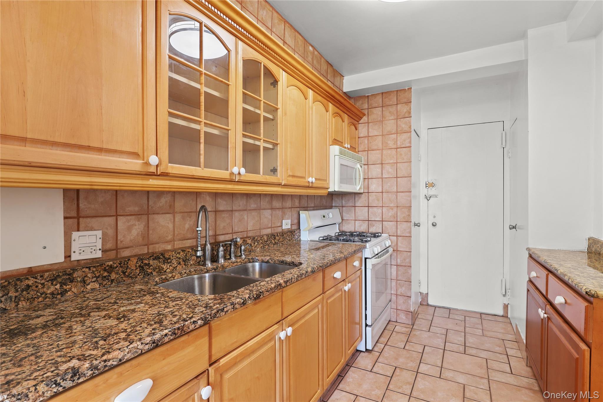 #9 photo, 8 Fordham Hill Oval, Bronx , NY 10468