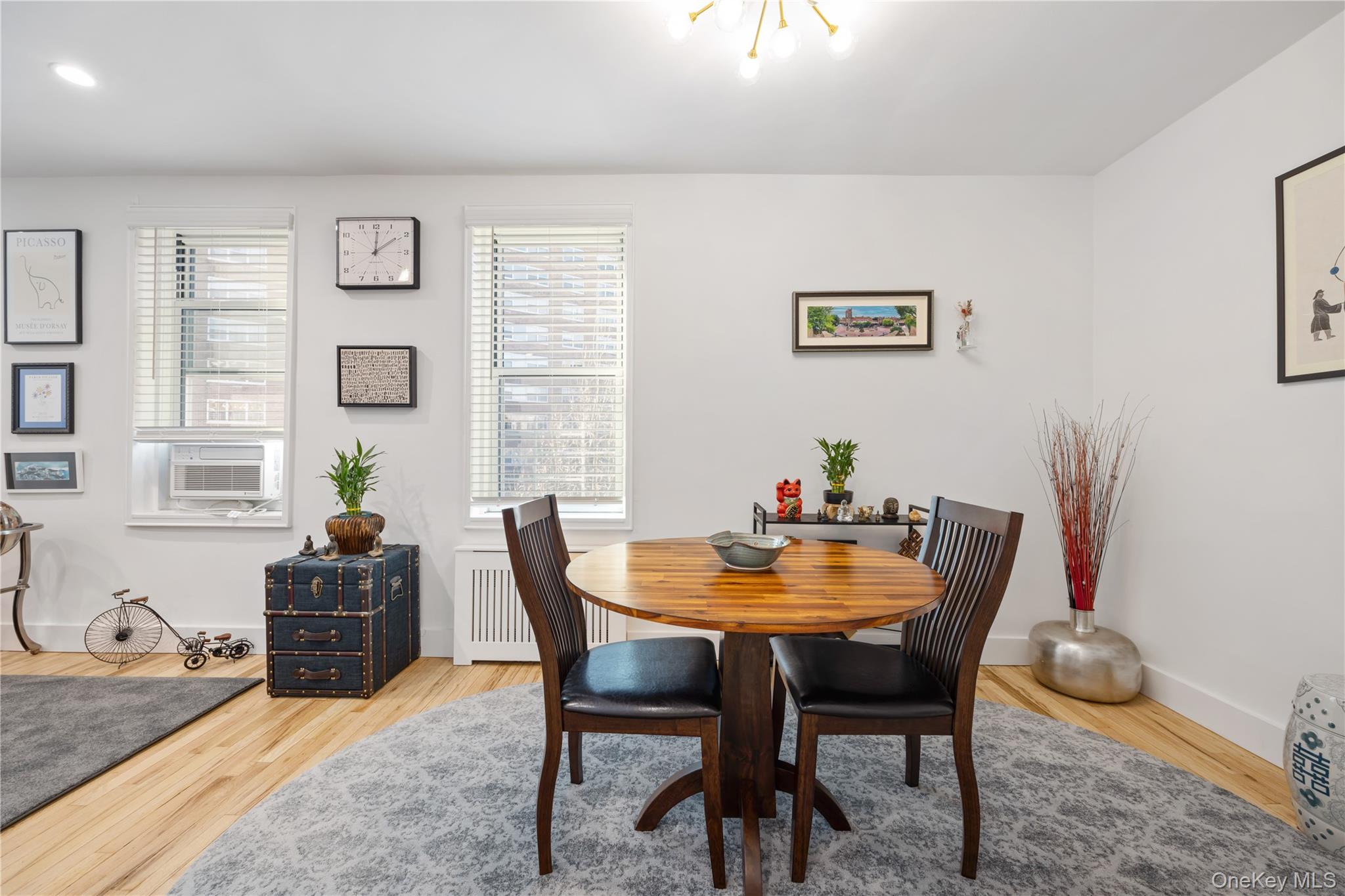 #12 photo, 112-20 72nd Drive, Forest Hills , NY 11375