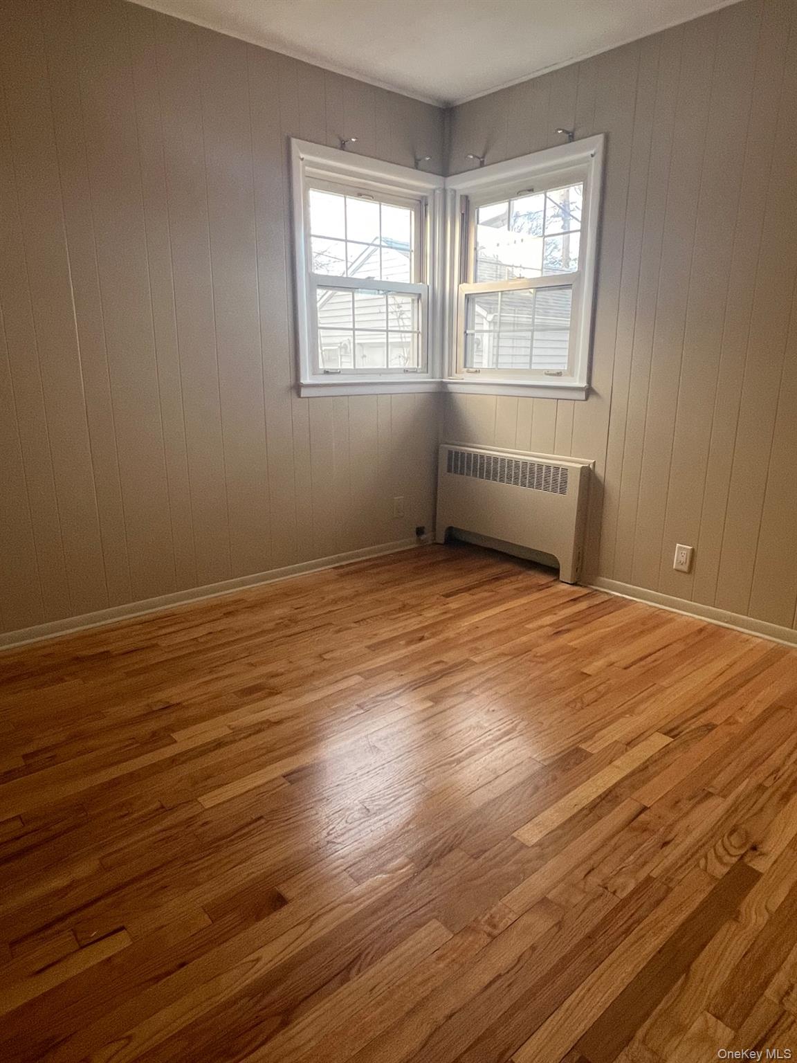 #10 photo, 243 Lee Avenue, Hicksville , NY 11801