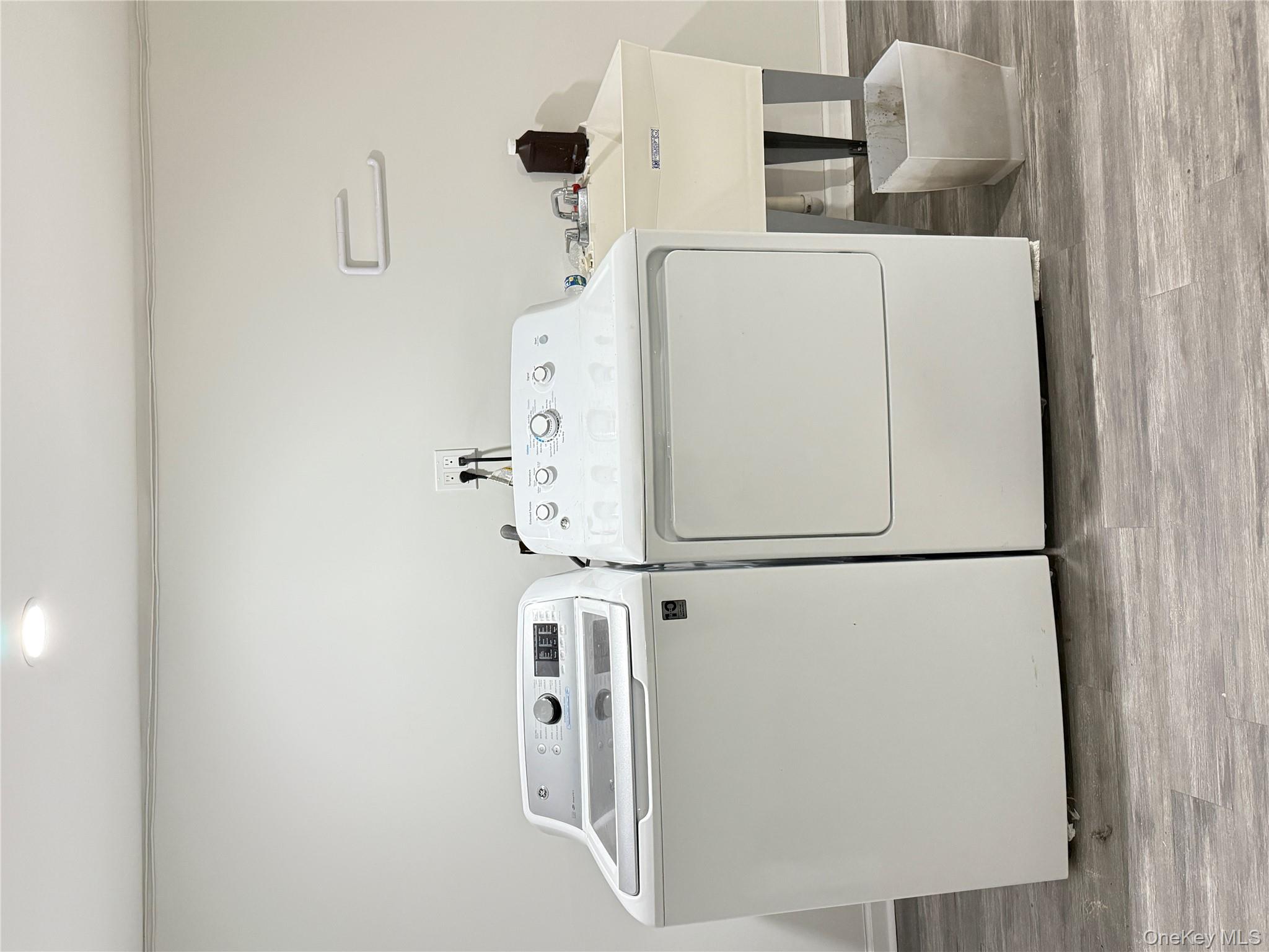 #10 photo, 923A 128th Street, College Point , NY 11356