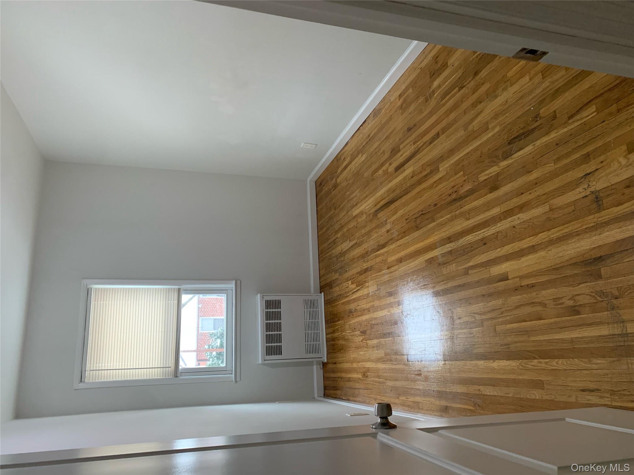 #5 photo, 923A 128th Street, College Point , NY 11356