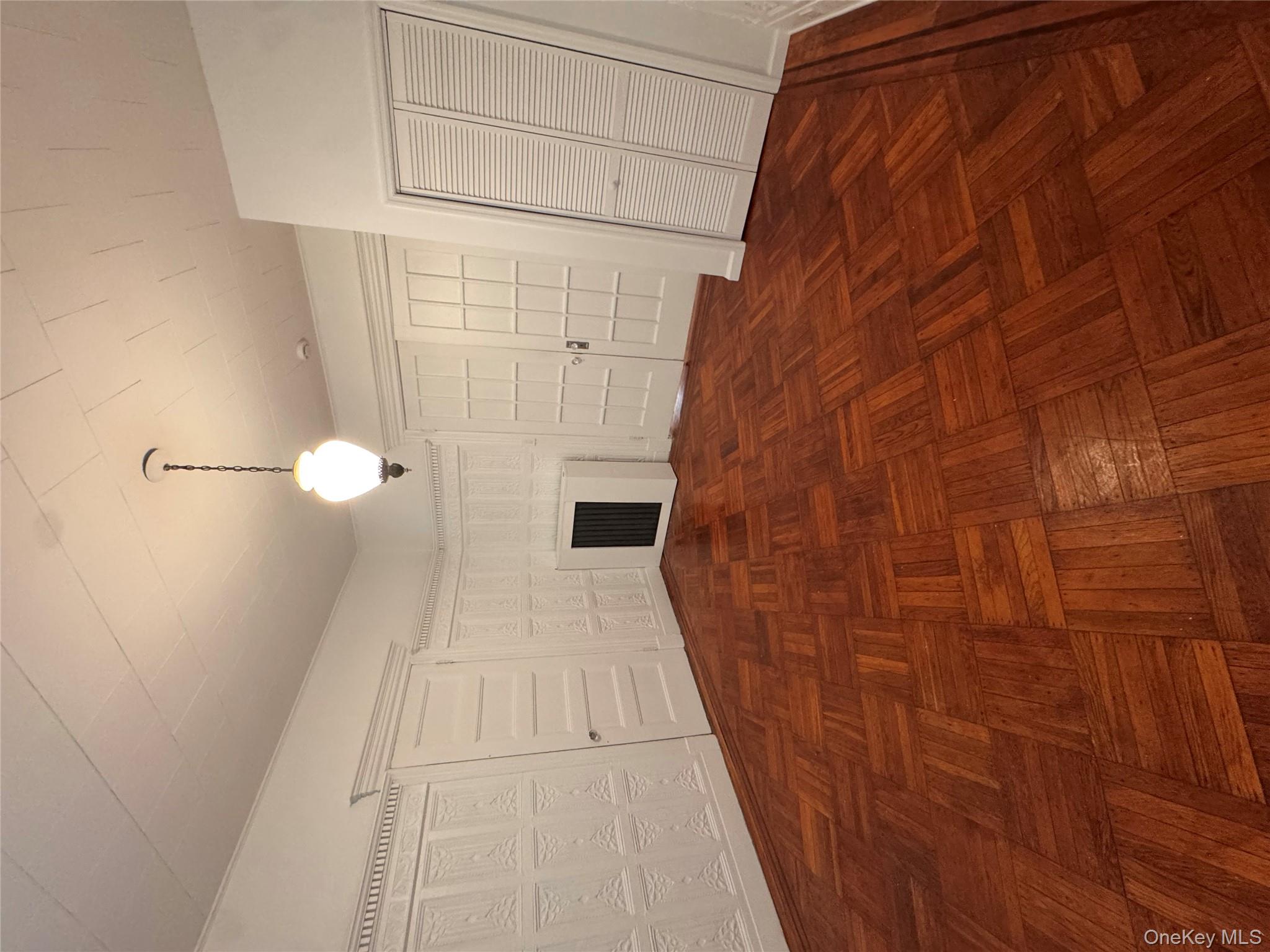 #3 photo, 516 Morris Park Ave., Бронкс ‖ Bronx , NY 10460