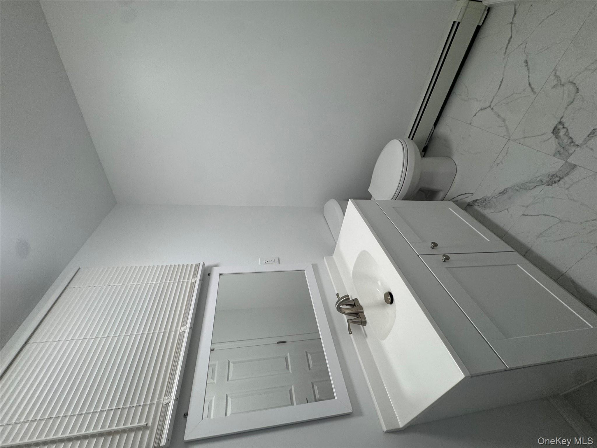 #4 photo, 516 Morris Park Ave., Бронкс ‖ Bronx , NY 10460