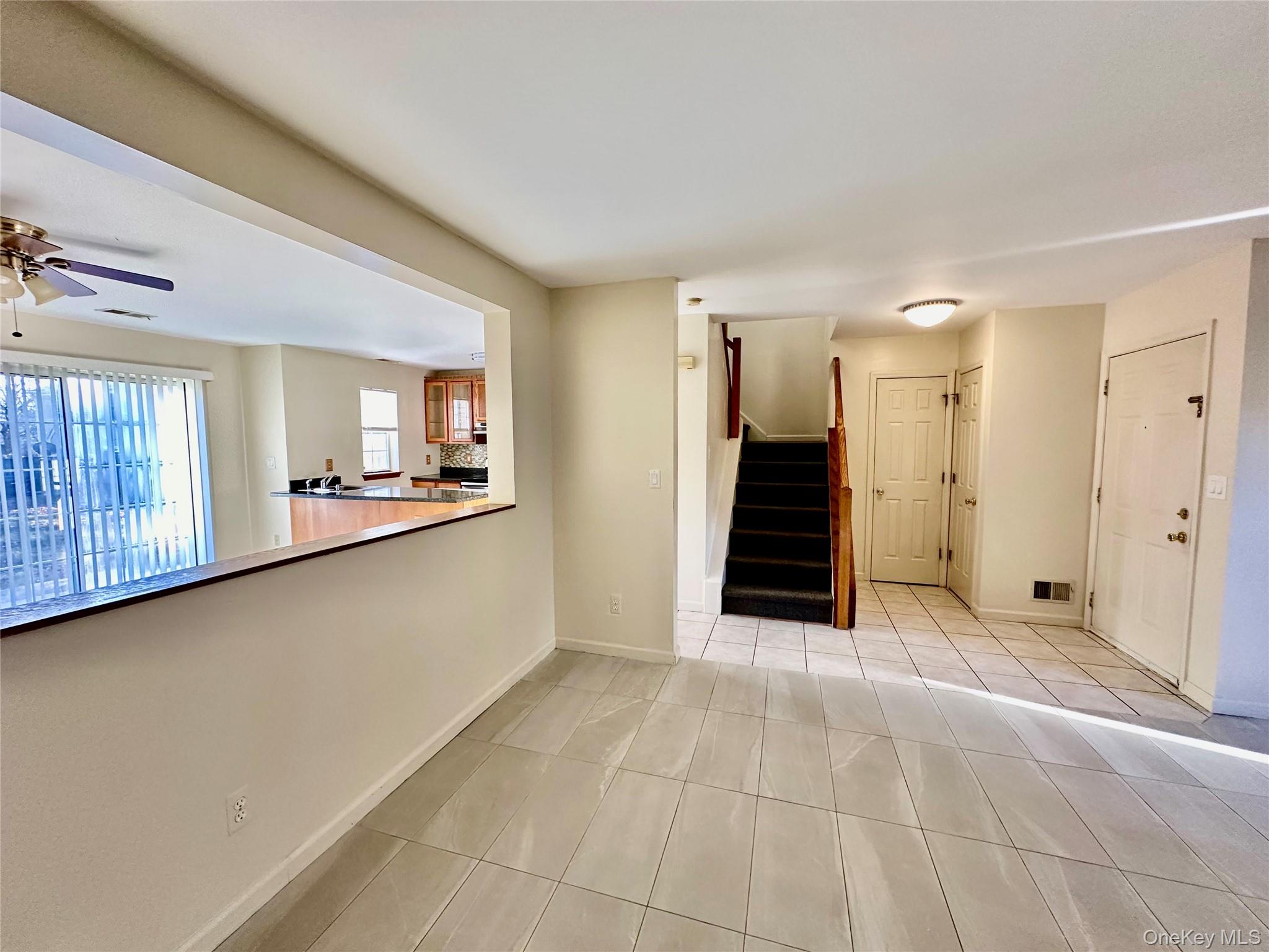 #4 photo, 66 Creekside Circle, Spring Valley , NY 10977