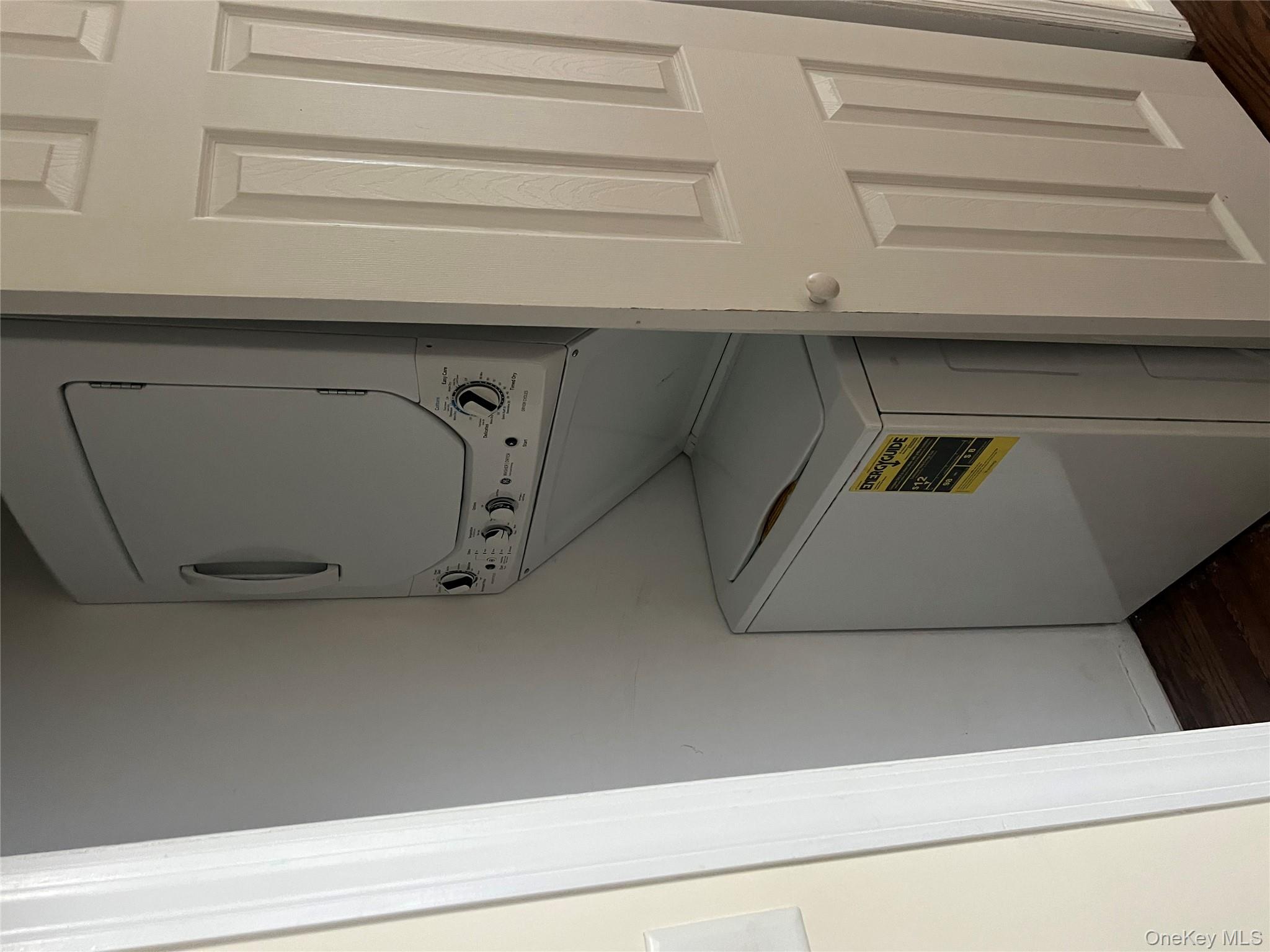 #14 photo, 239 North Middletown Road, 뉴욕주 Pearl River , NY 10965