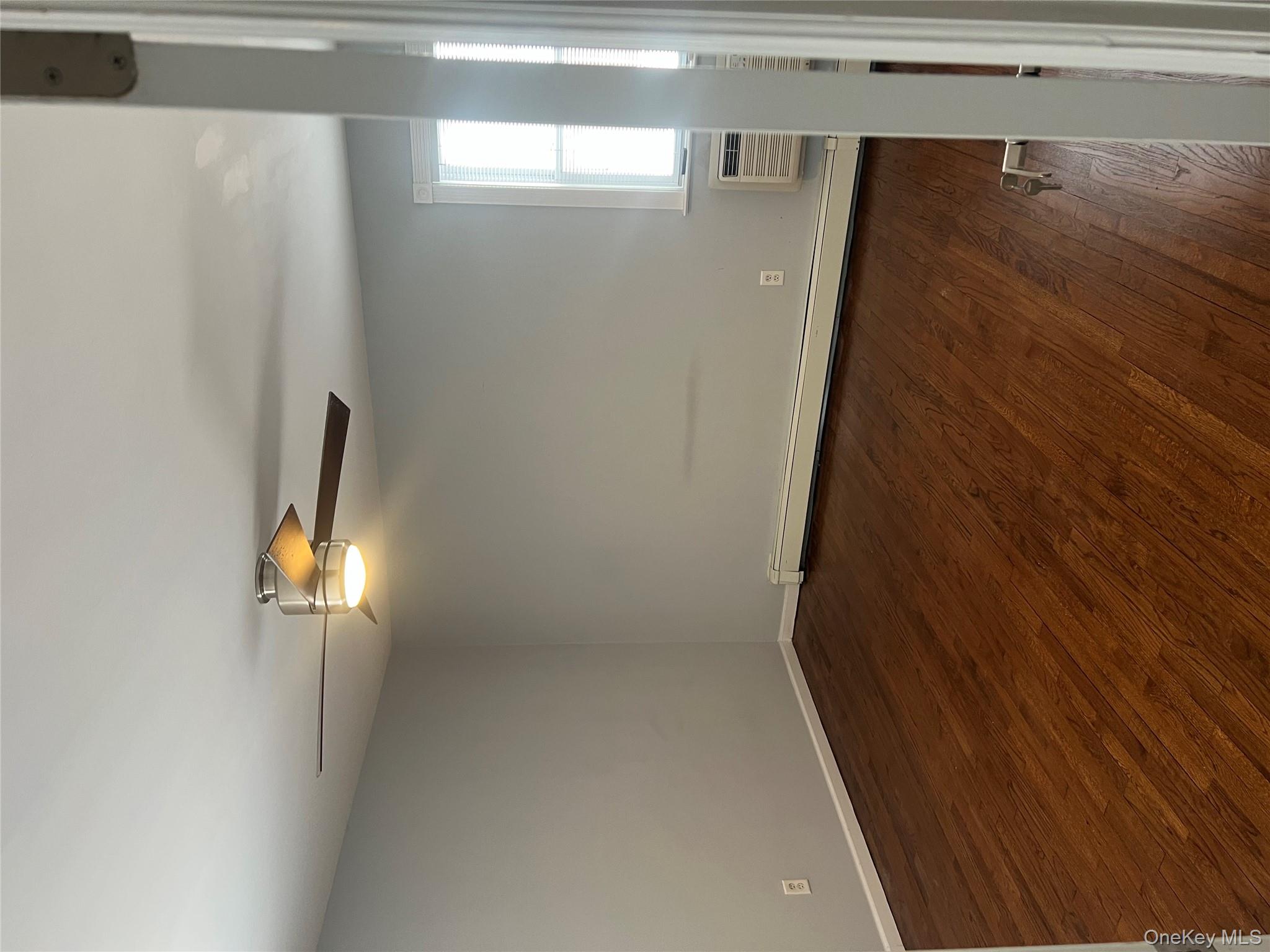 #8 photo, 239 North Middletown Road, 뉴욕주 Pearl River , NY 10965