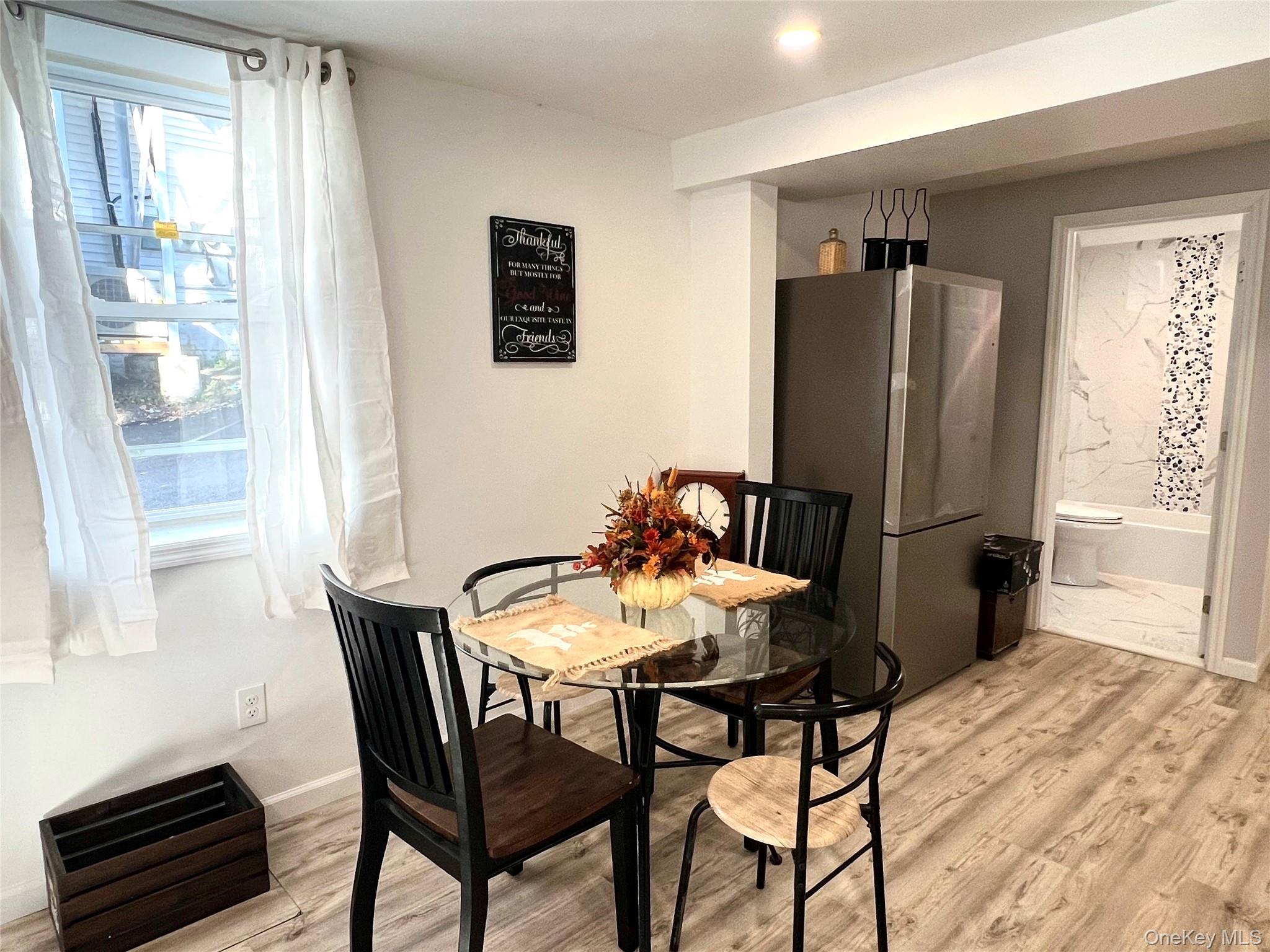 #4 photo, 126 W Main Street, 纽约州 Middletown , NY 10940