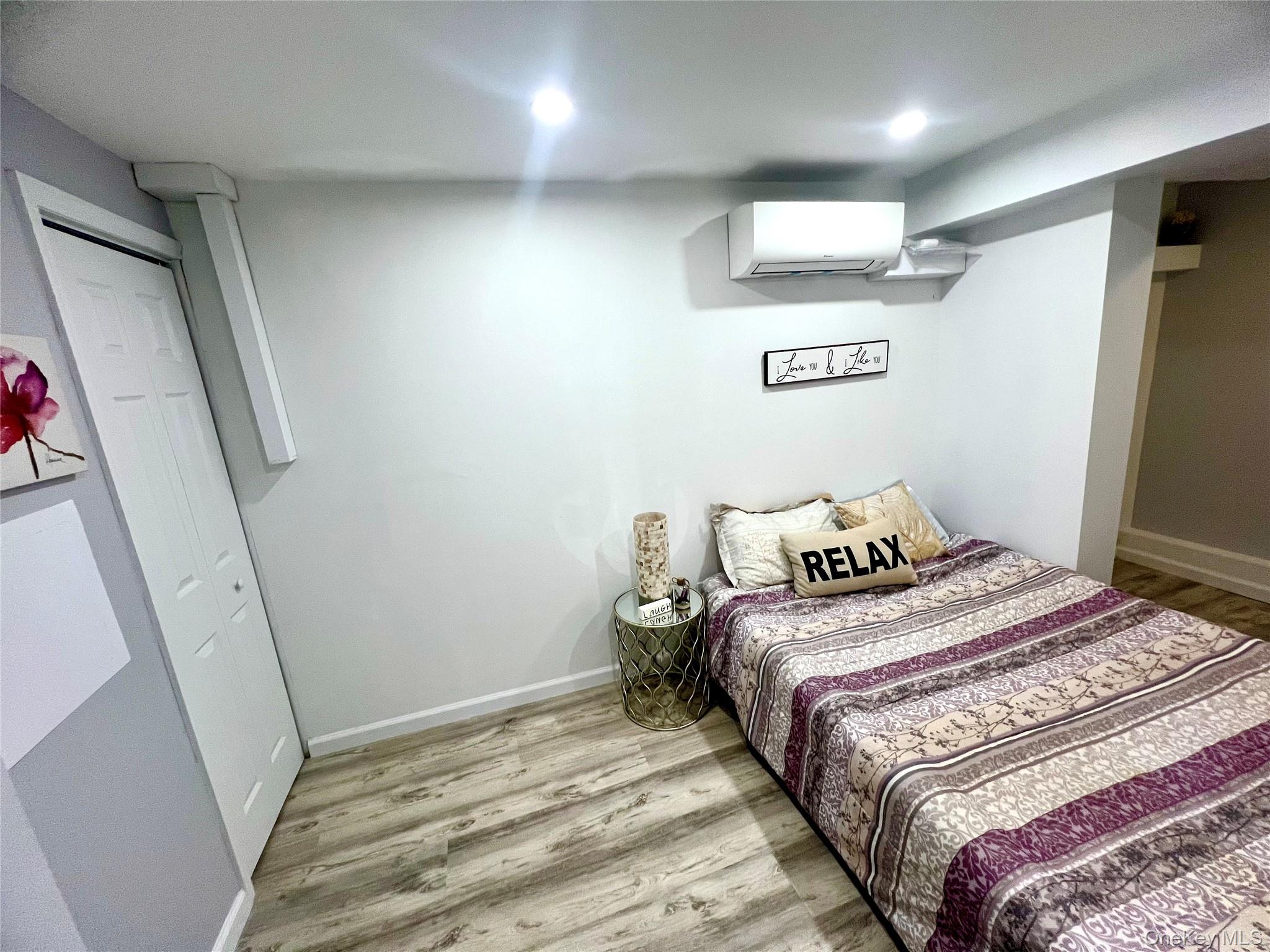 #8 photo, 126 W Main Street, 纽约州 Middletown , NY 10940