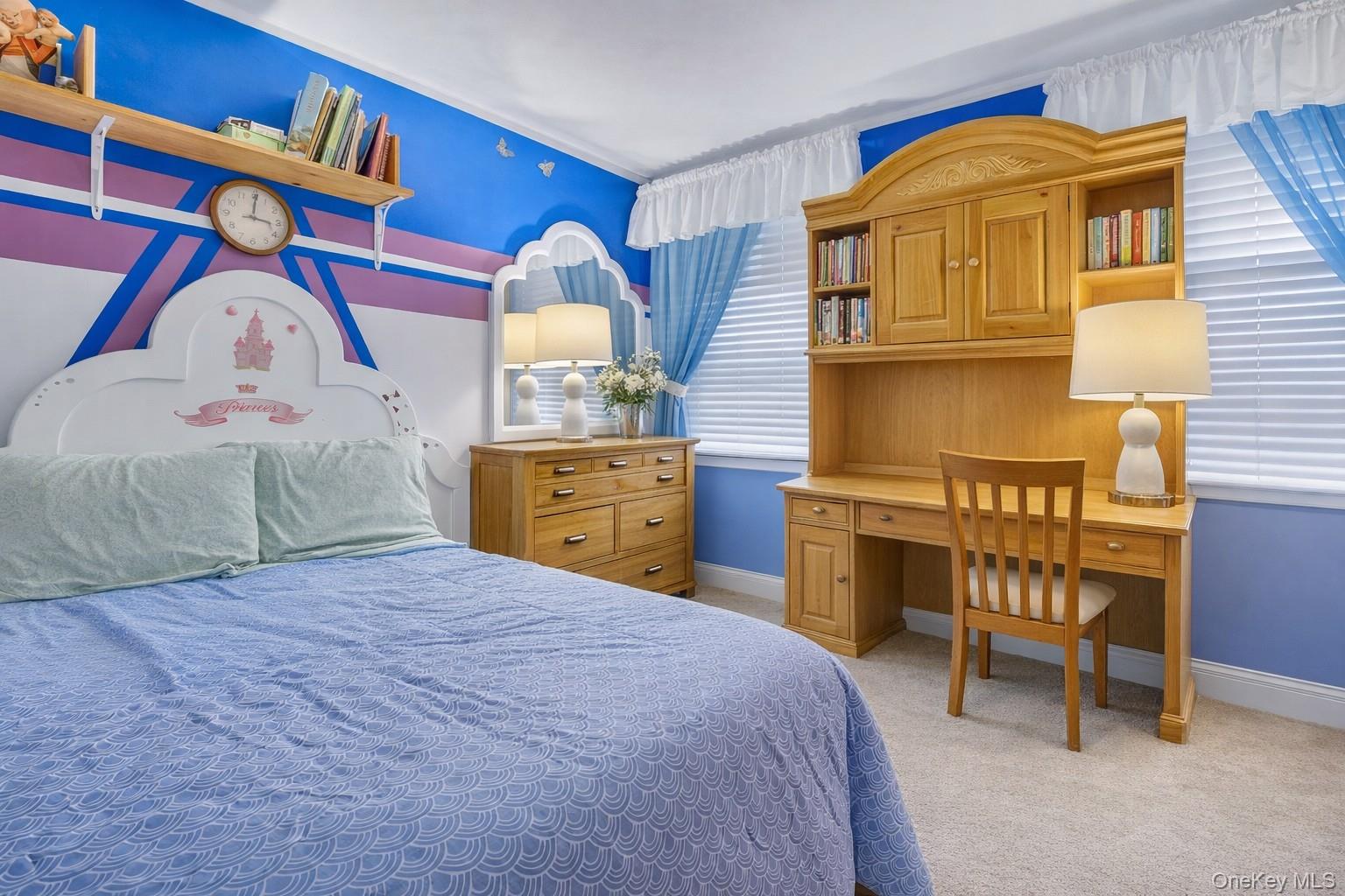 #10 photo, 4069 Express Drive, מחוז סאפוק Ronkonkoma , NY 11779