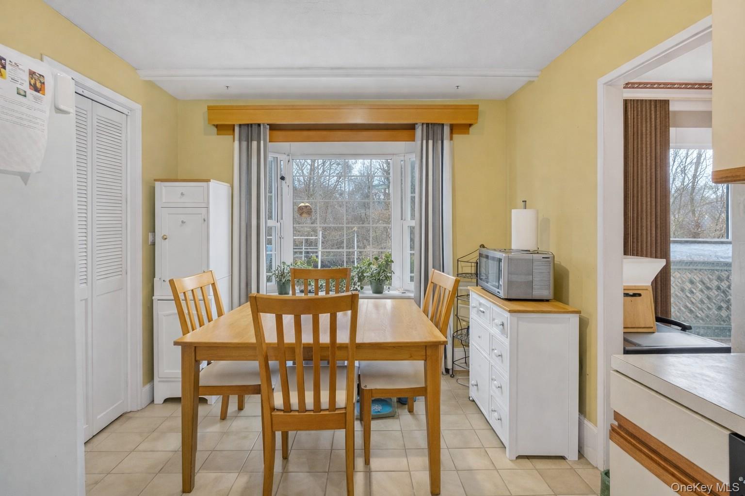 #5 photo, 4069 Express Drive, מחוז סאפוק Ronkonkoma , NY 11779