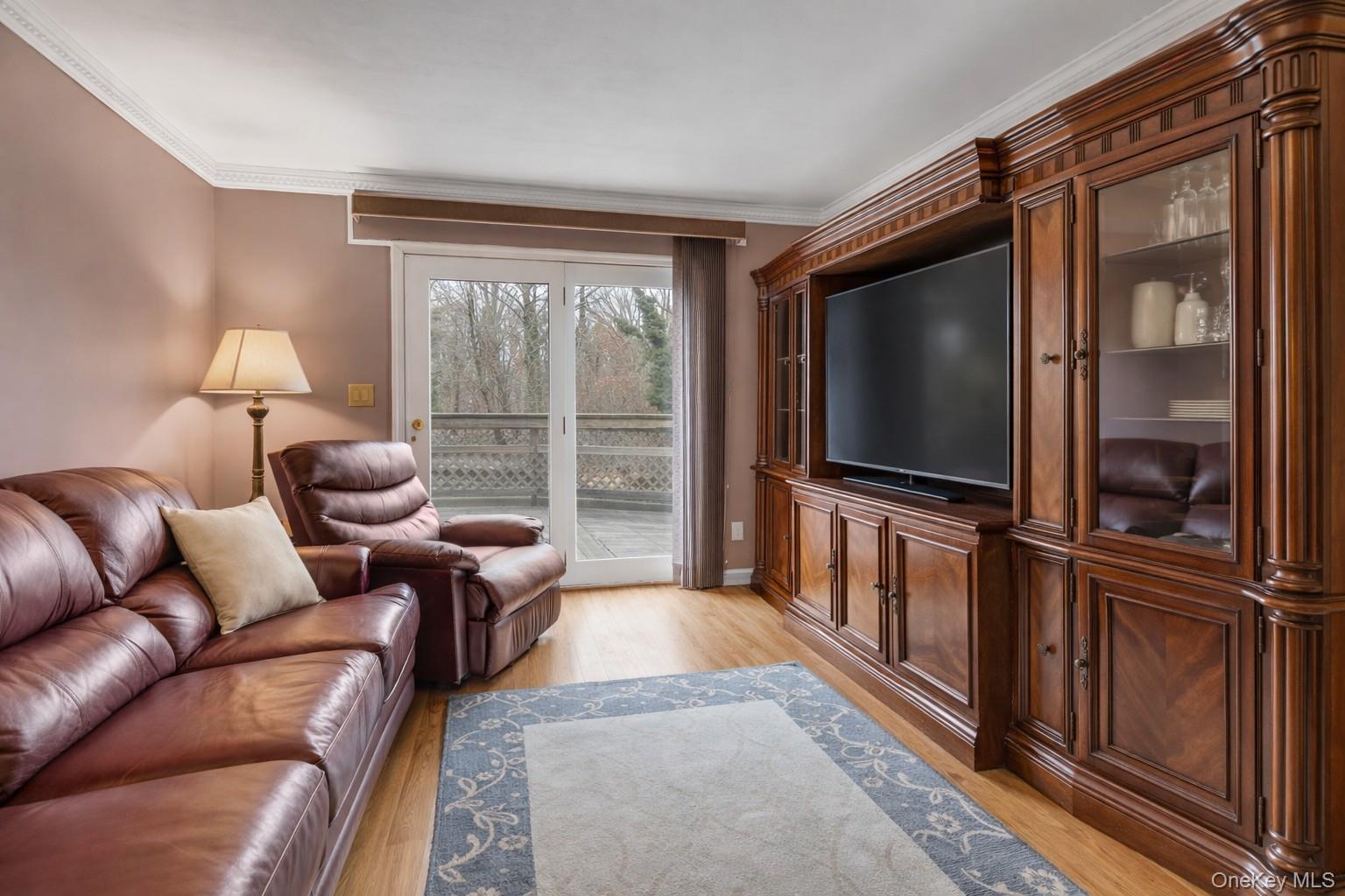 #6 photo, 4069 Express Drive, מחוז סאפוק Ronkonkoma , NY 11779