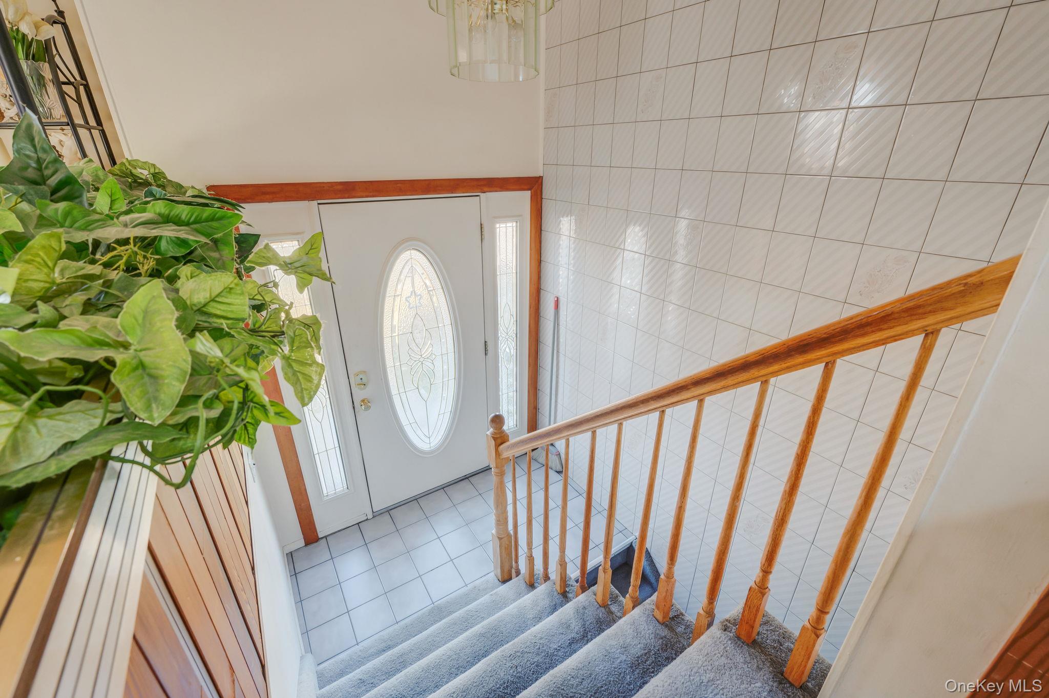 #3 photo, 266 Kellum Street, West Babylon , NY 11704