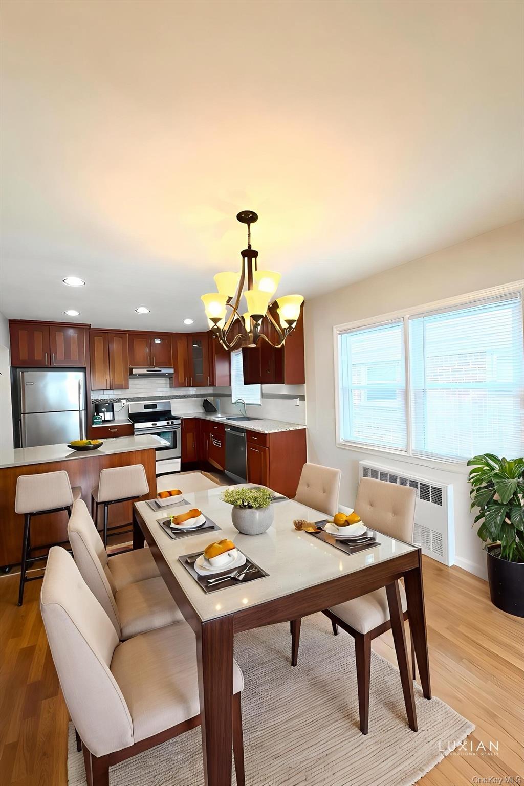 #2 photo, 15-63 Murray Street, कुईंस Whitestone , NY 11357