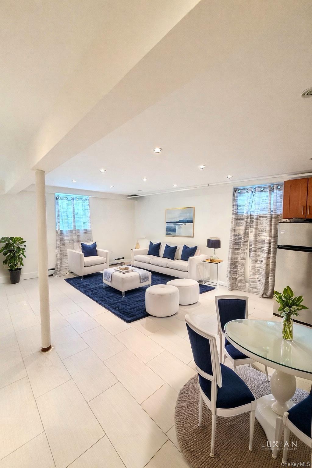 #9 photo, 15-63 Murray Street, कुईंस Whitestone , NY 11357