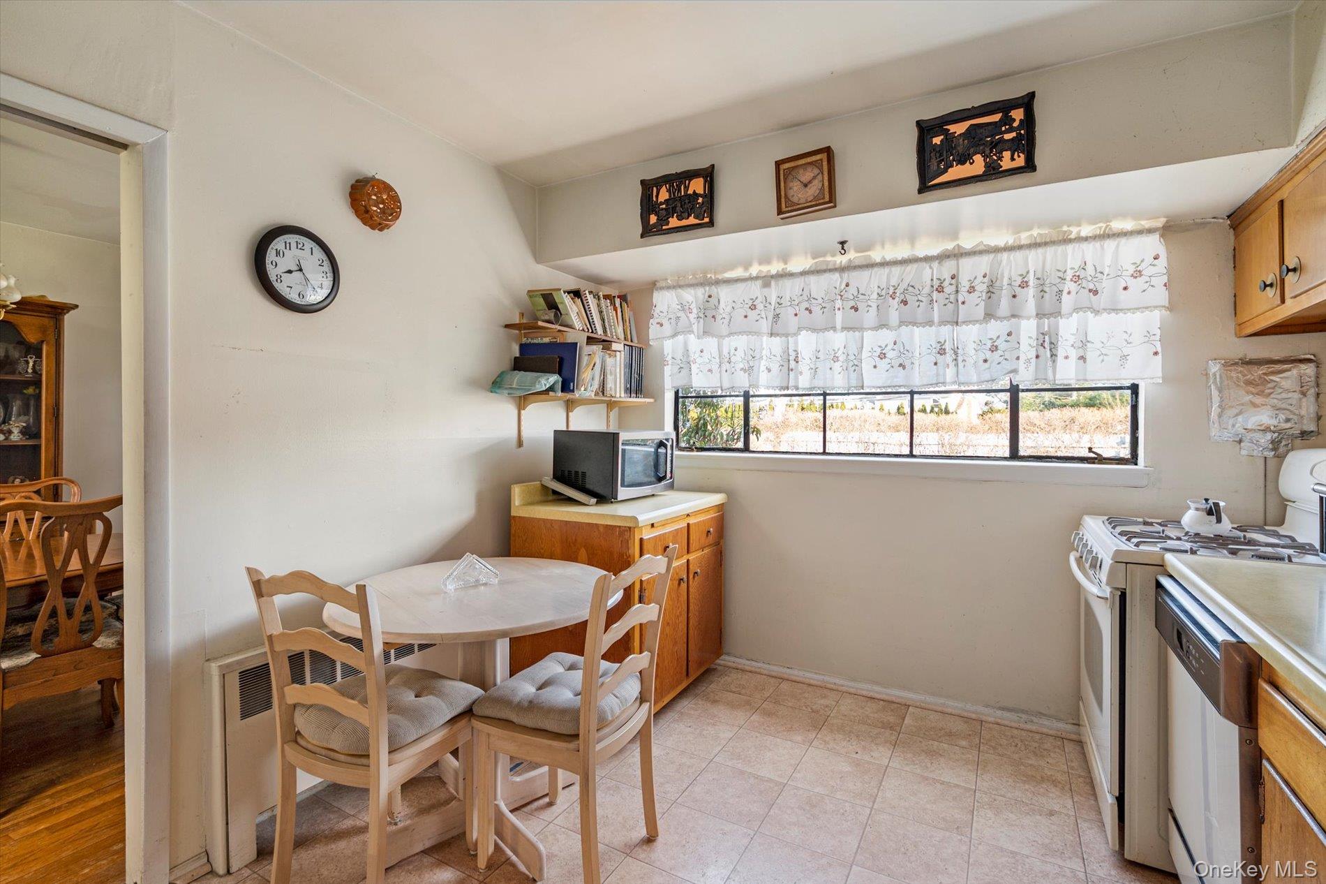 #10 photo, 285 Southwood Circle, Нассау ‖ Syosset , NY 11791