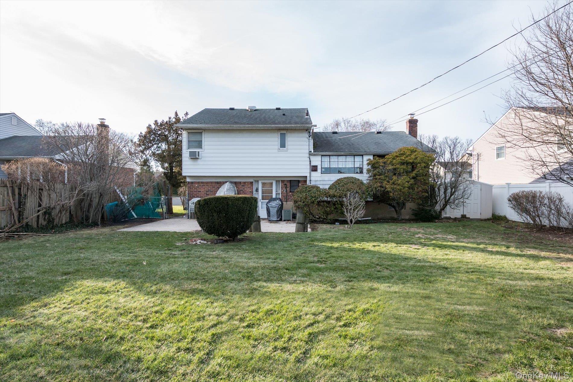 #17 photo, 285 Southwood Circle, Нассау ‖ Syosset , NY 11791