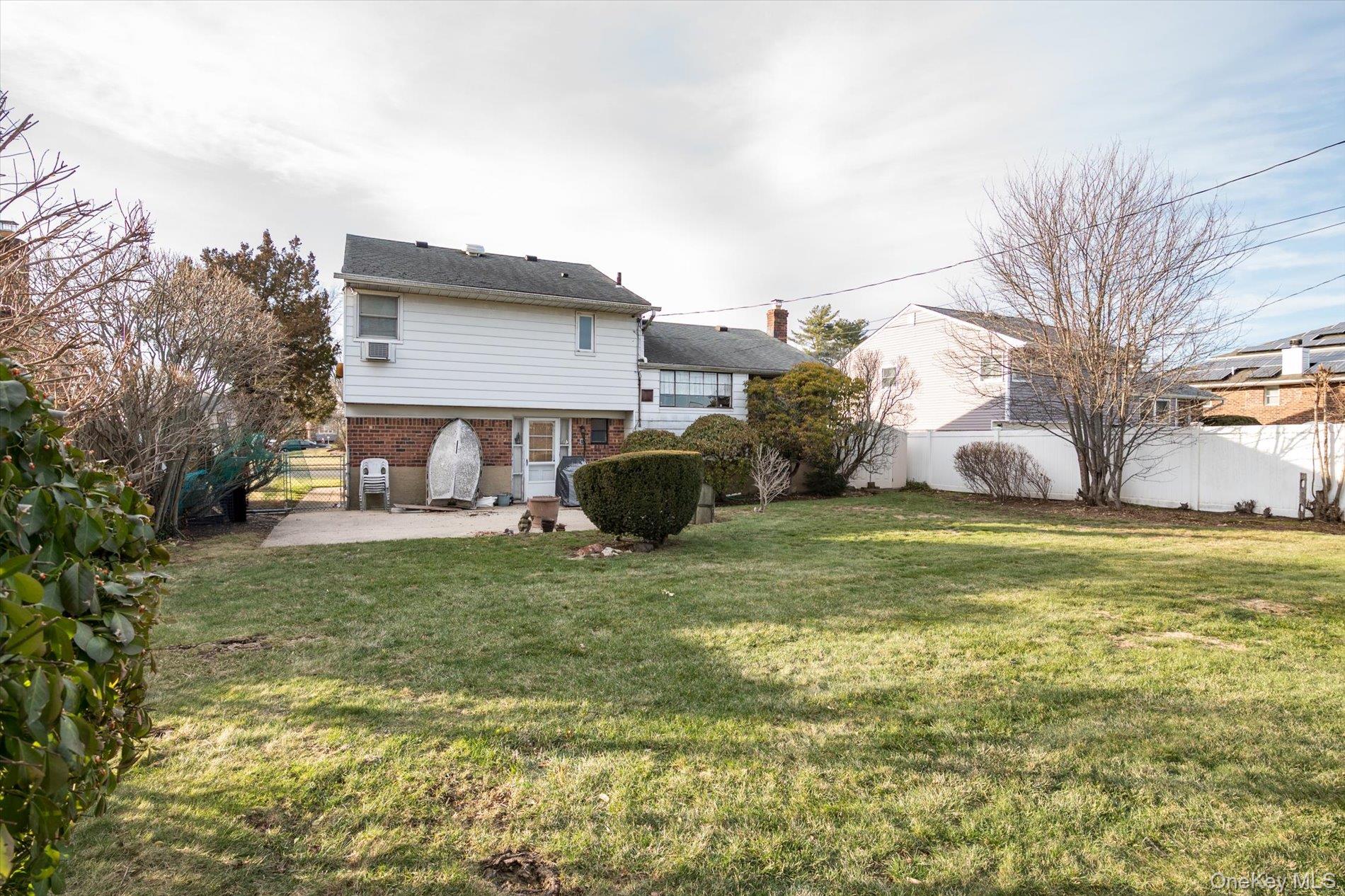 #18 photo, 285 Southwood Circle, Нассау ‖ Syosset , NY 11791