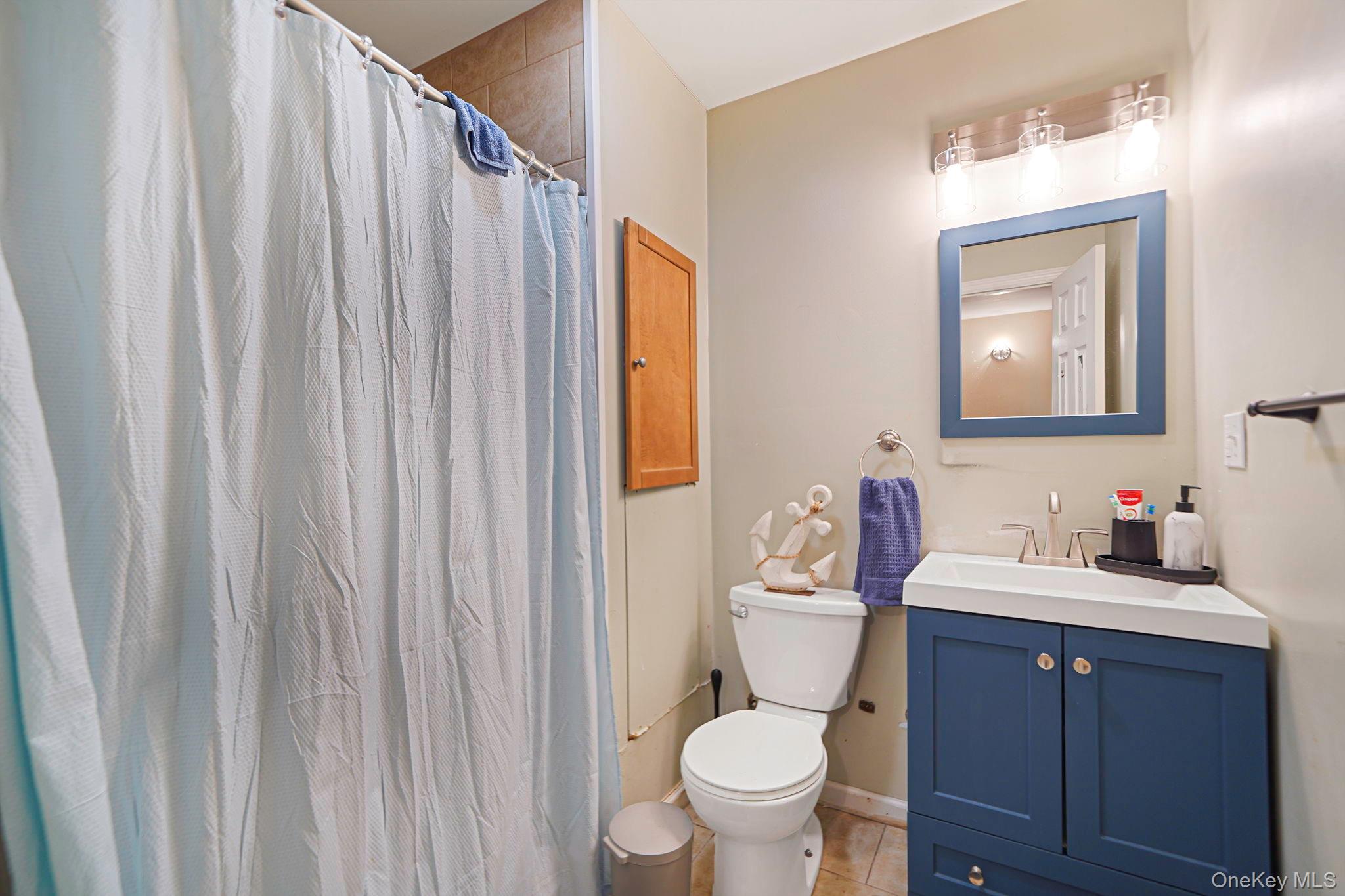 #18 photo, 31 Southaven Avenue, सफ़ोक काउंटी Mastic , NY 11950