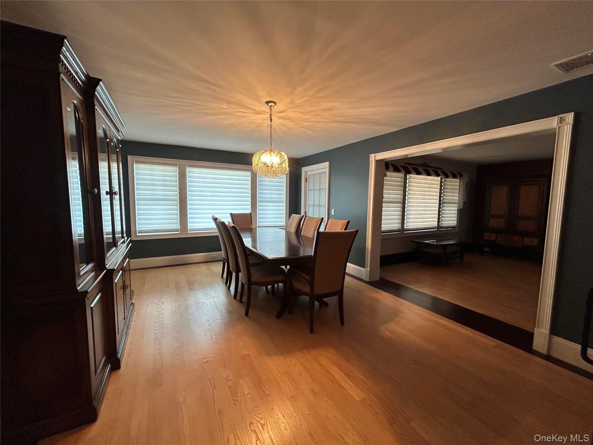 #17 photo, 183 Tahlulah Lane, सफ़ोक काउंटी West Islip , NY 11795