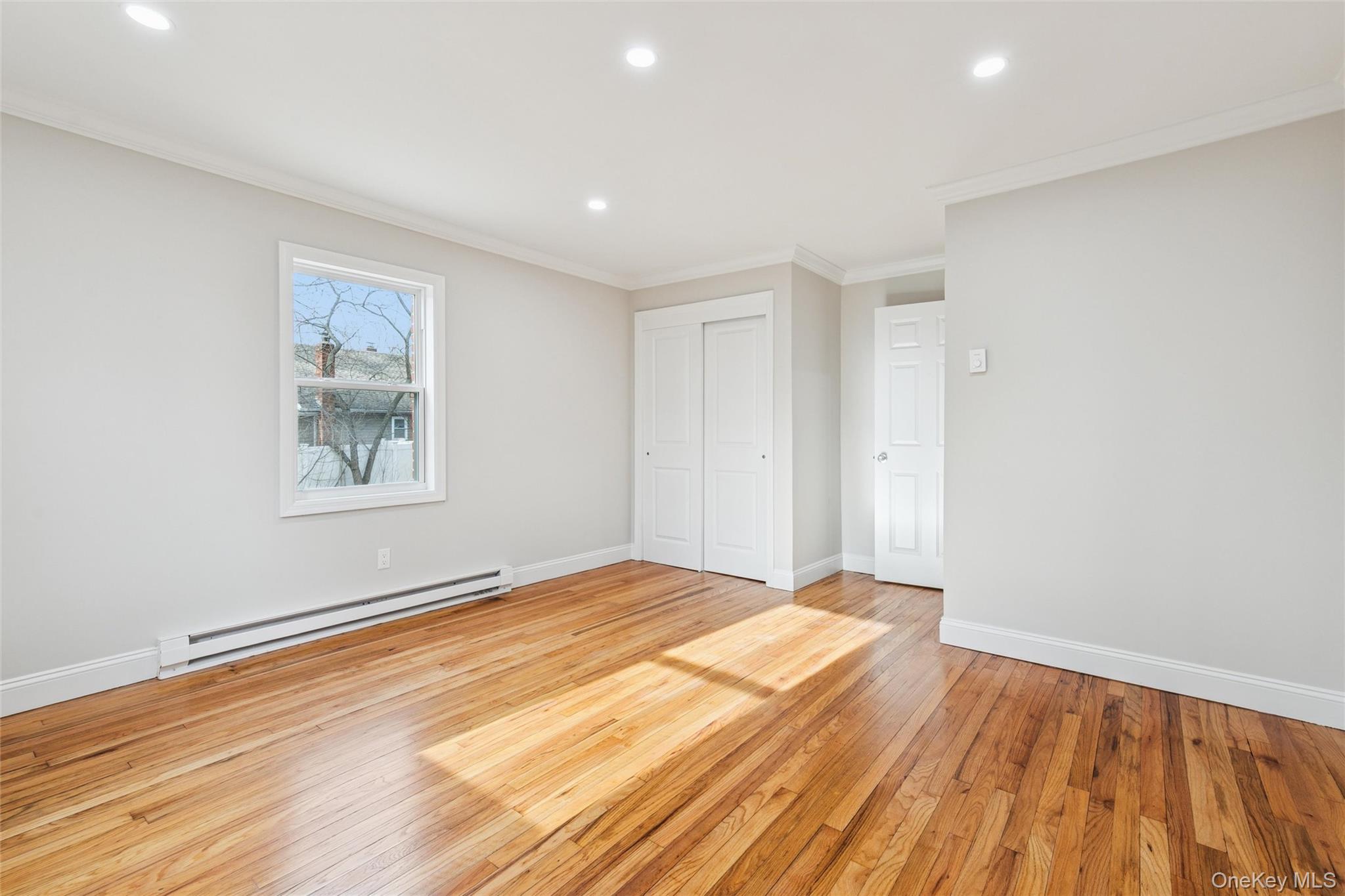 #14 photo, 232 Berkshire Drive, Саффолк ‖ Farmingville , NY 11738