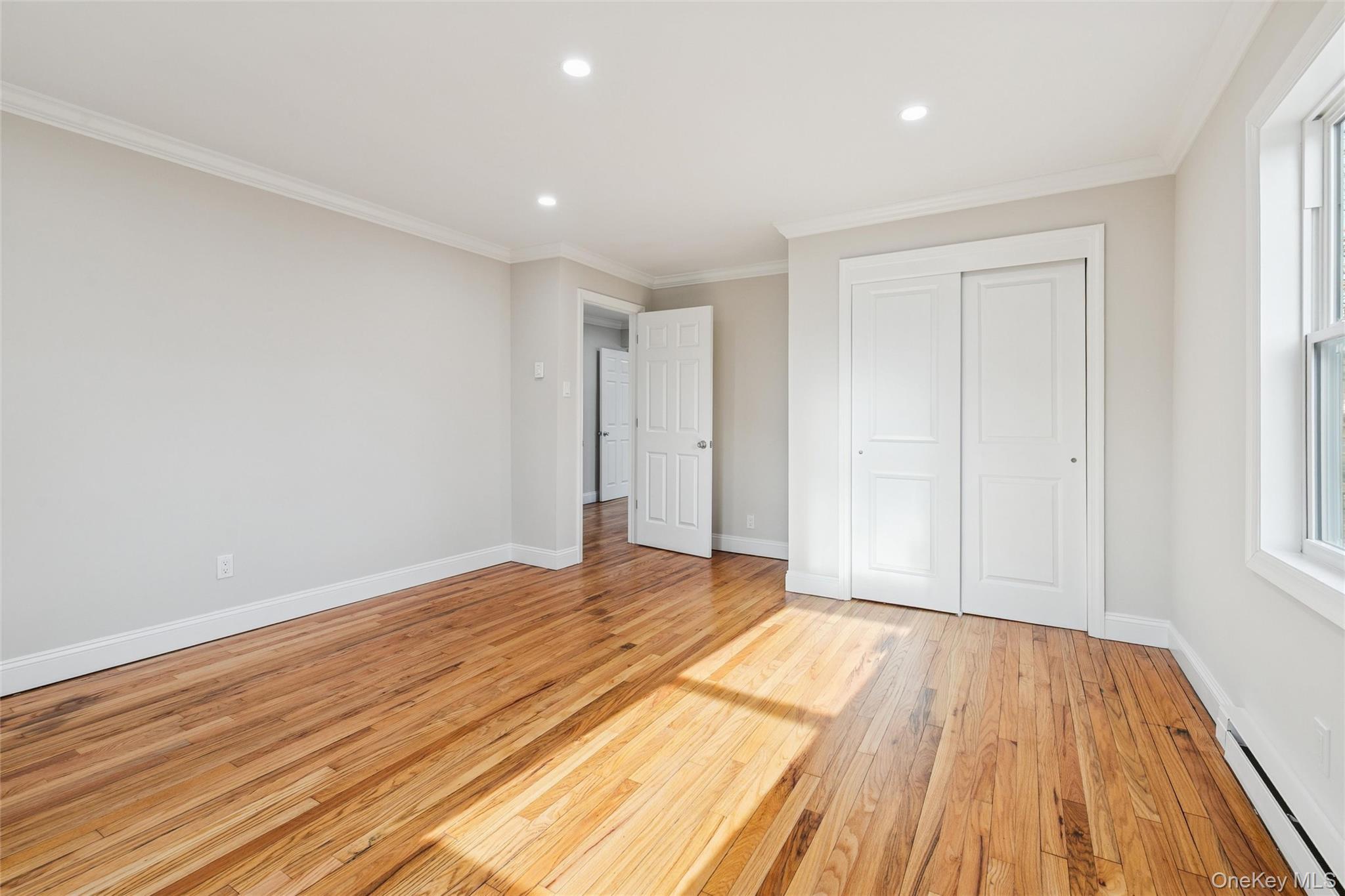 #16 photo, 232 Berkshire Drive, Саффолк ‖ Farmingville , NY 11738